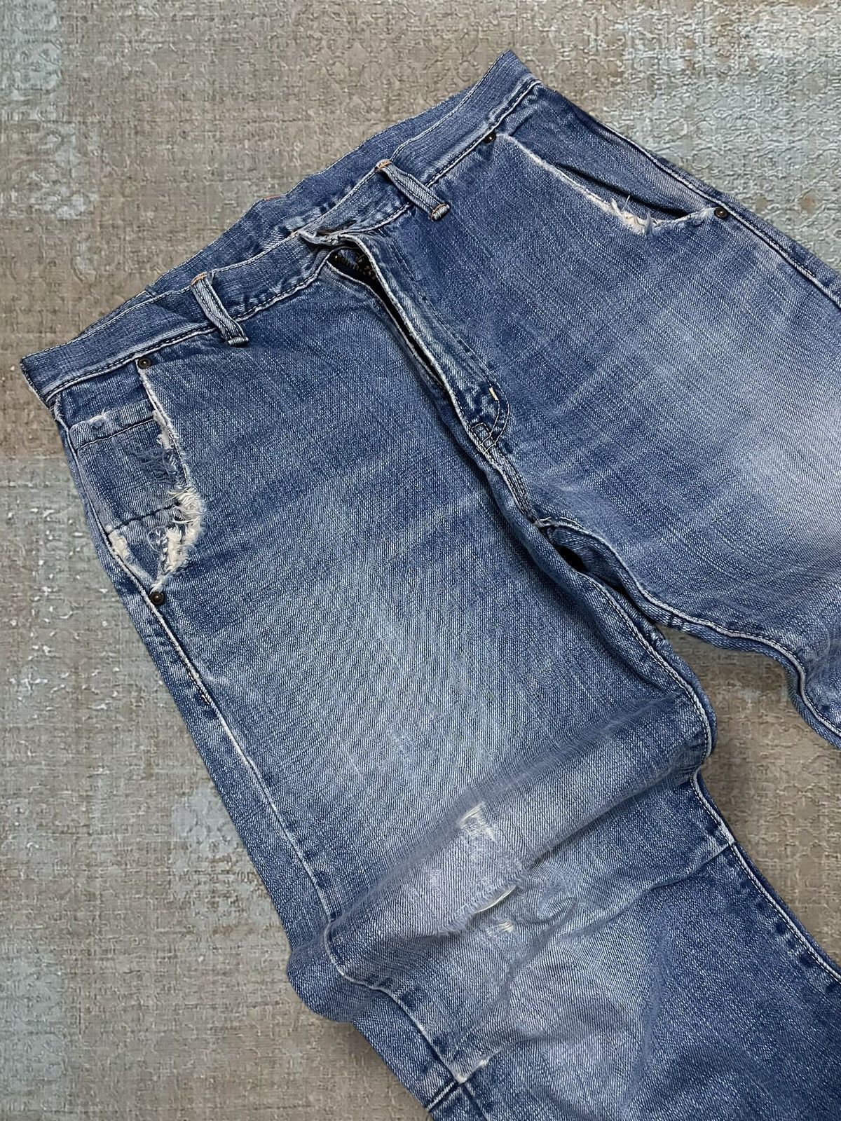 Japanese Brand Vintage 1990s Designer Jappan Studio Ecru Distressed Denim Size US 32 / EU 48 - 7 Thumbnail