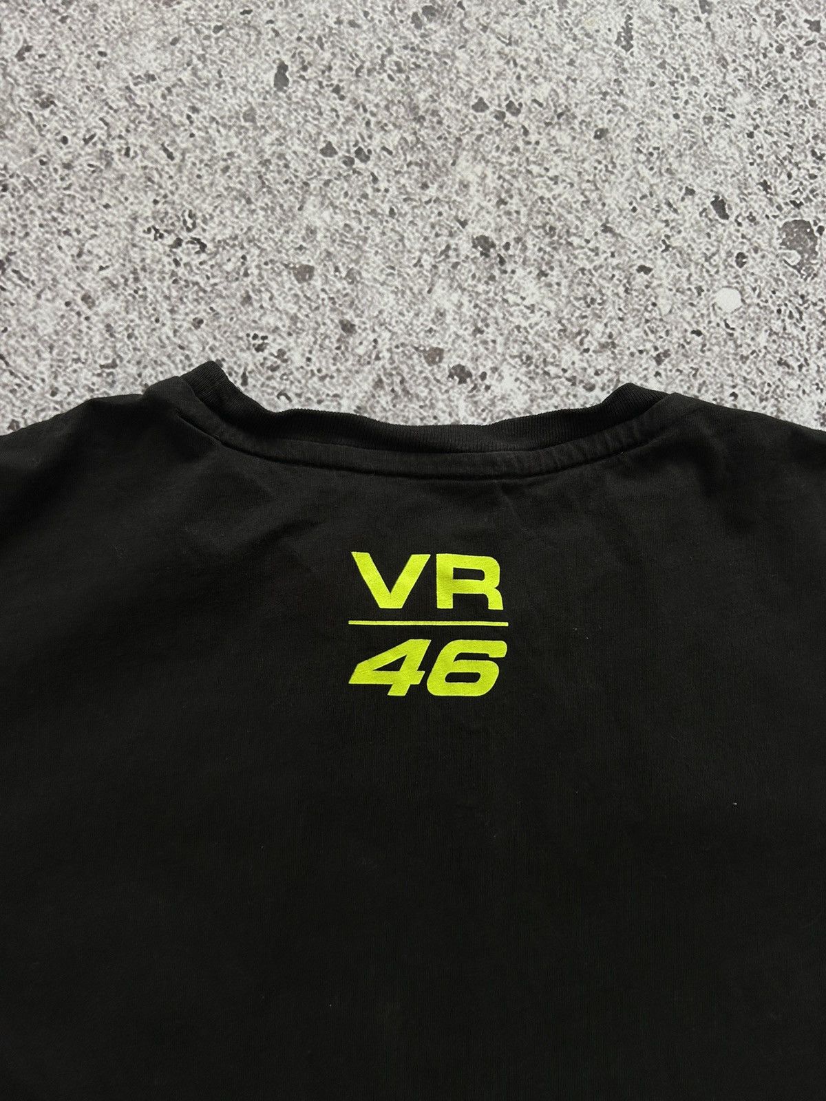 Vintage Vintage Valentino Rossi VR 46 MONSTER ENERGY T-shirt Size US M / EU 48-50 / 2 - 8 Thumbnail
