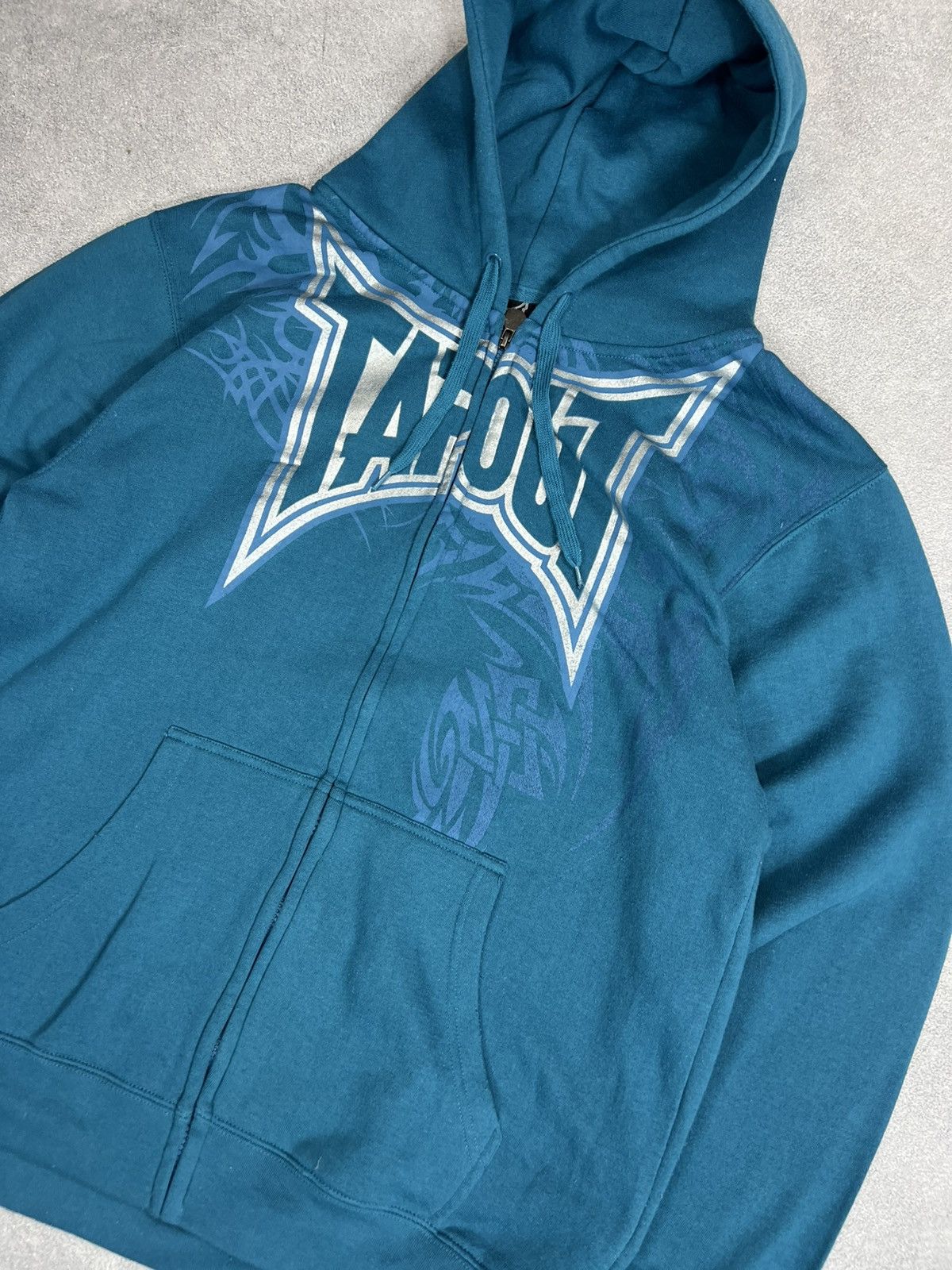 Tapout Tapout streetwear sk8 jnco type oversized y2k hype retro hoo Size US XL / EU 56 / 4 - 6 Thumbnail