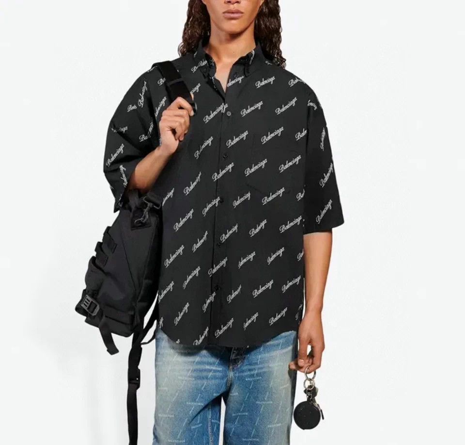 Balenciaga Balenciaga full logo black silk short sleeve shirt Size US M / EU 48-50 / 2 - 8 Thumbnail