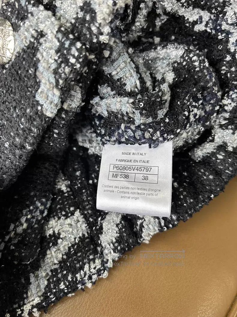 Chanel Chanel 18B black and white glitter clover beaded jacket Size XS / US 0-2 / IT 36-38 - 5 Thumbnail