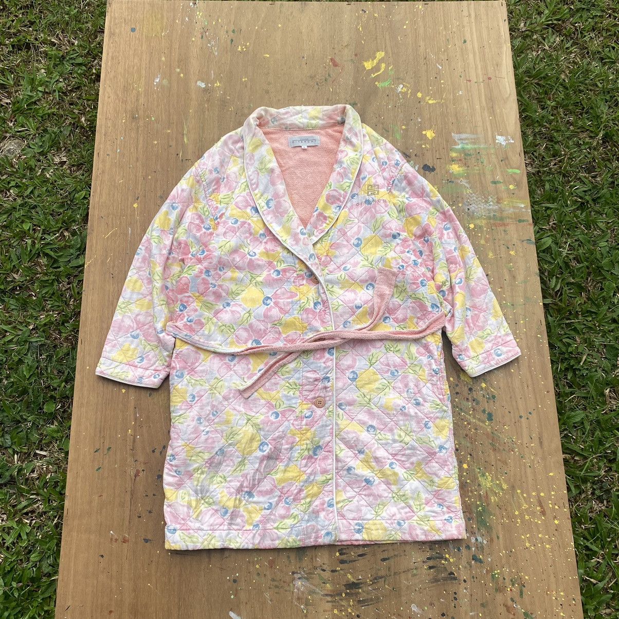 Givenchy Vintage Givenchy Bathrobe Pink Flower Size M / US 6-8 / IT 42-44 - 1 Thumbnail