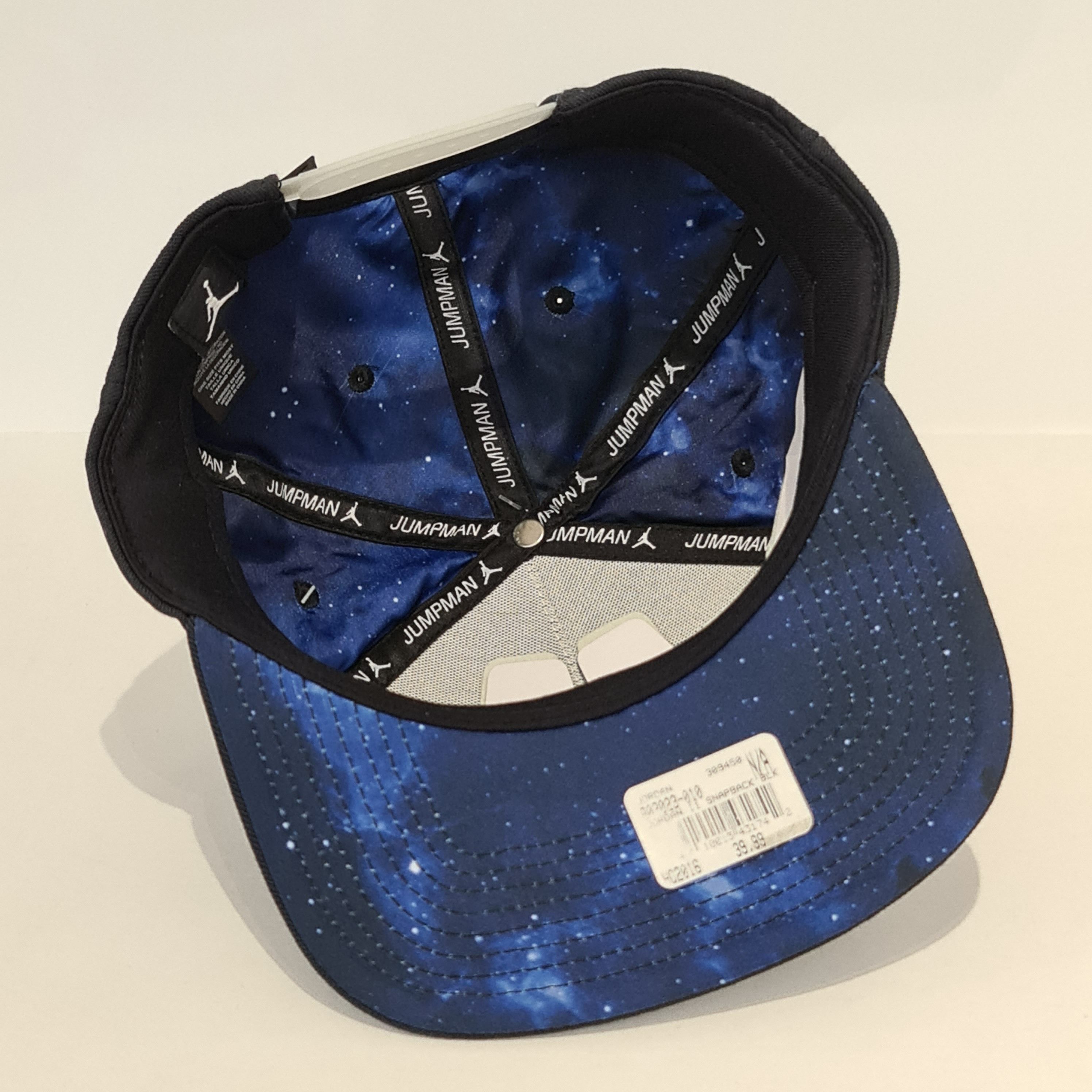 Jordan Brand Jordan Cap Snapback 'Space Jam Skull Glow' Black Size ONE SIZE - 7 Thumbnail