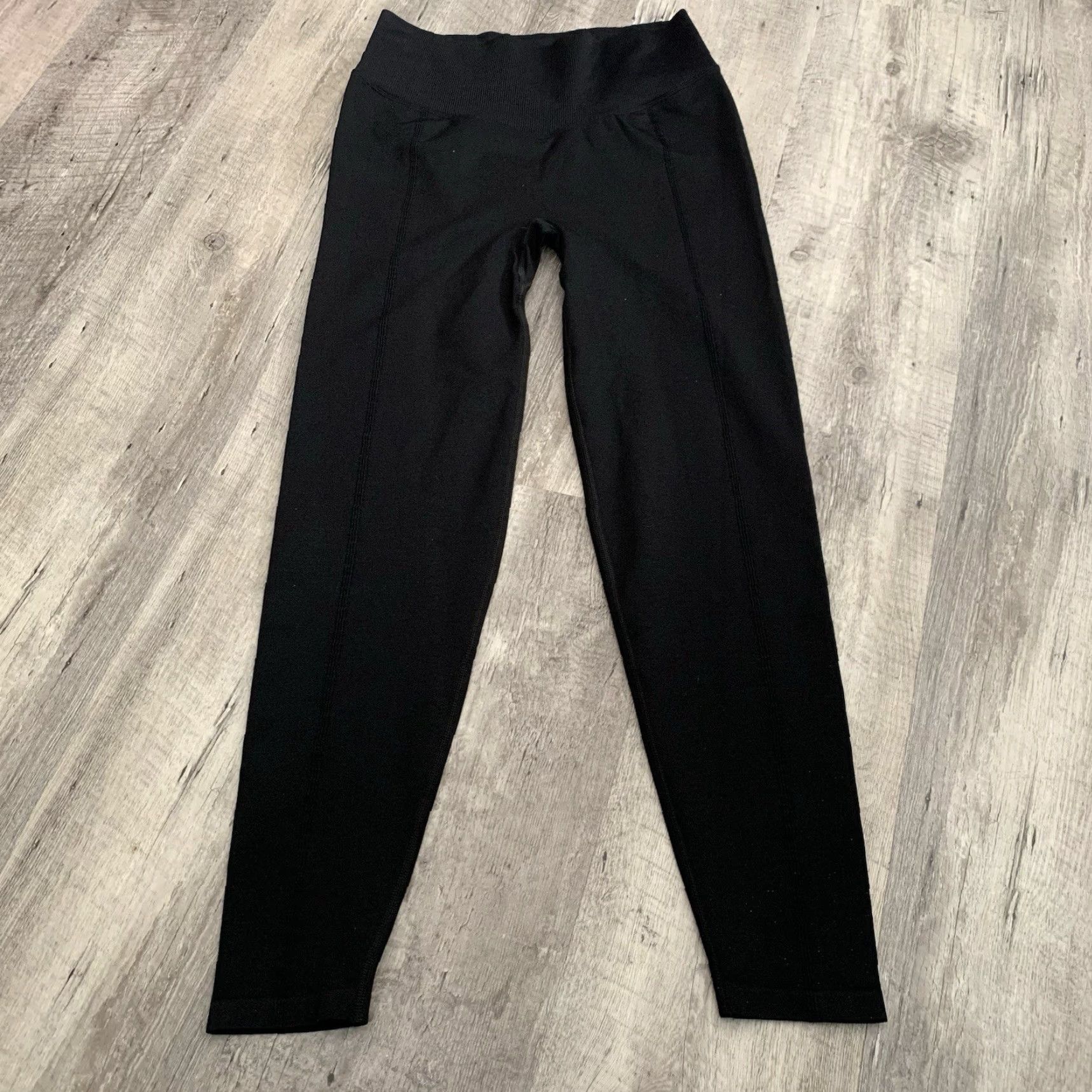 Victoria's Secret PINK Victoria’s Secret Ultimate Leggings Womens Sz Medium Black Stretch 170/72A Size 32" / US 10 / IT 46 - 7 Thumbnail