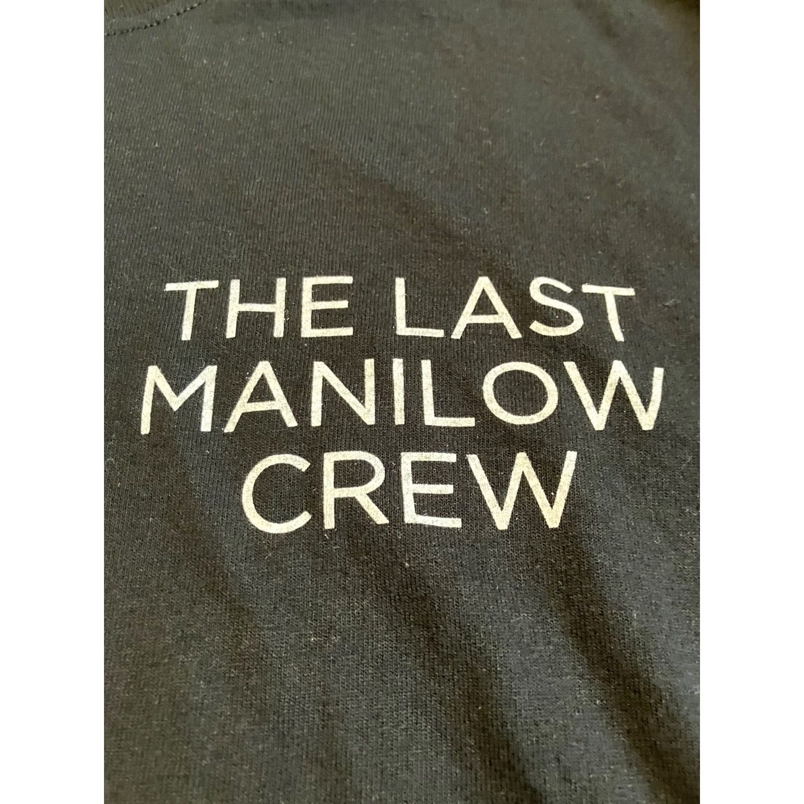 Gildan THE LAST MANILOW CREW Barry Manilow T Shirt Broadway Show RARE Size XL Size US XL / EU 56 / 4 - 2 Thumbnail