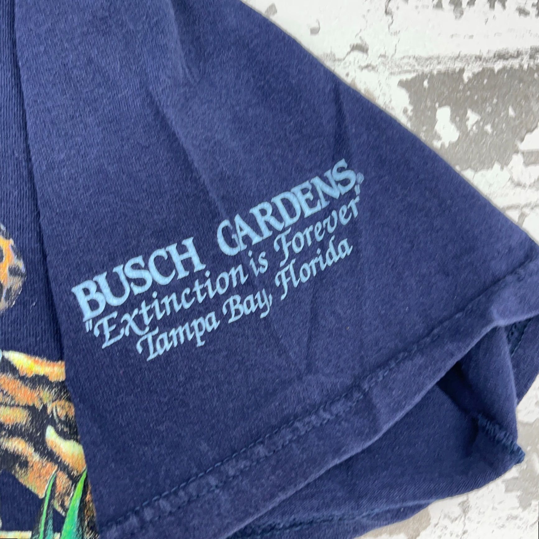 Habitat VINTAGE Habitat Busch Gardens Shirt Men M Blue Nature Rain Forest AOP All Over 80s Retro Graphic Print T-Shirt (Blue) Mens Size US M / EU 48-50 / 2 - 5 Thumbnail