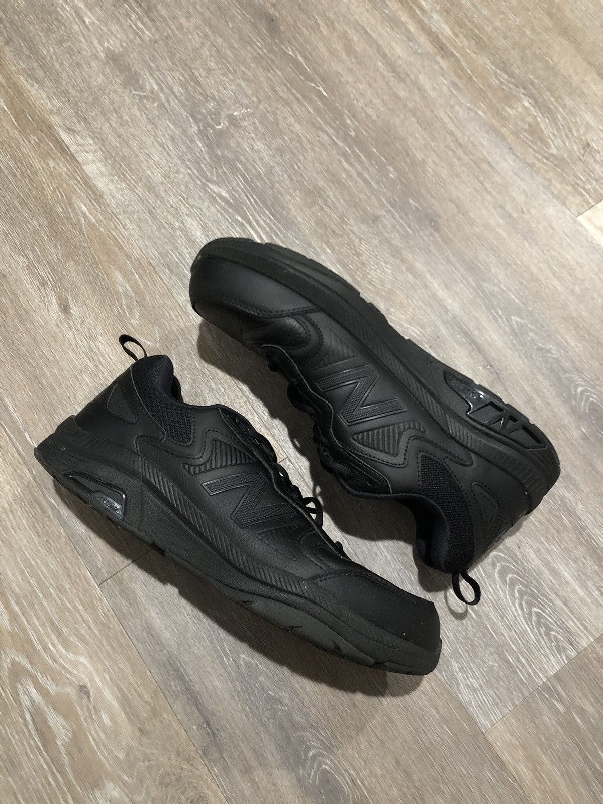 New Balance New Balance 857 Shoes Men Sz 11.5 2E Slip Resist Work Shoes Size US 11.5 / EU 44-45 - 2 Thumbnail