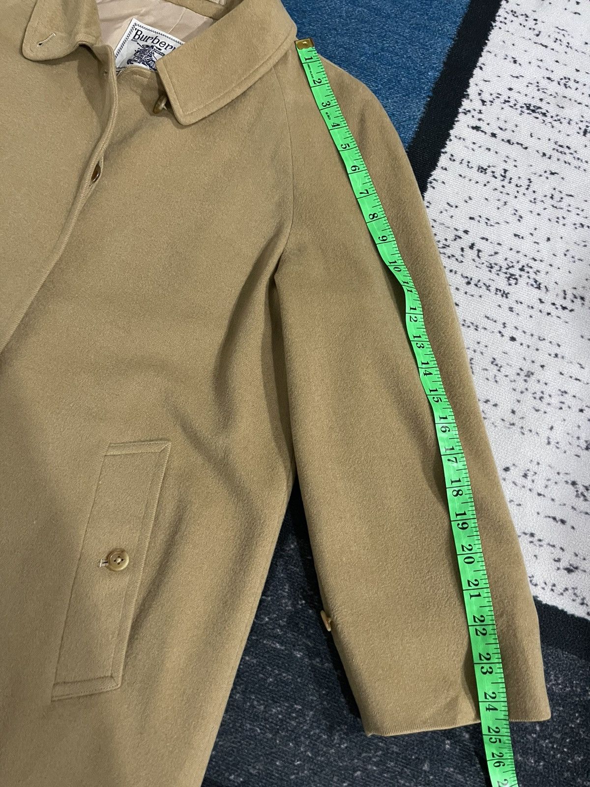 Burberry × Vintage Vintage Burberrys Wool Long Jacket Size US L / EU 52-54 / 3 - 21 Thumbnail