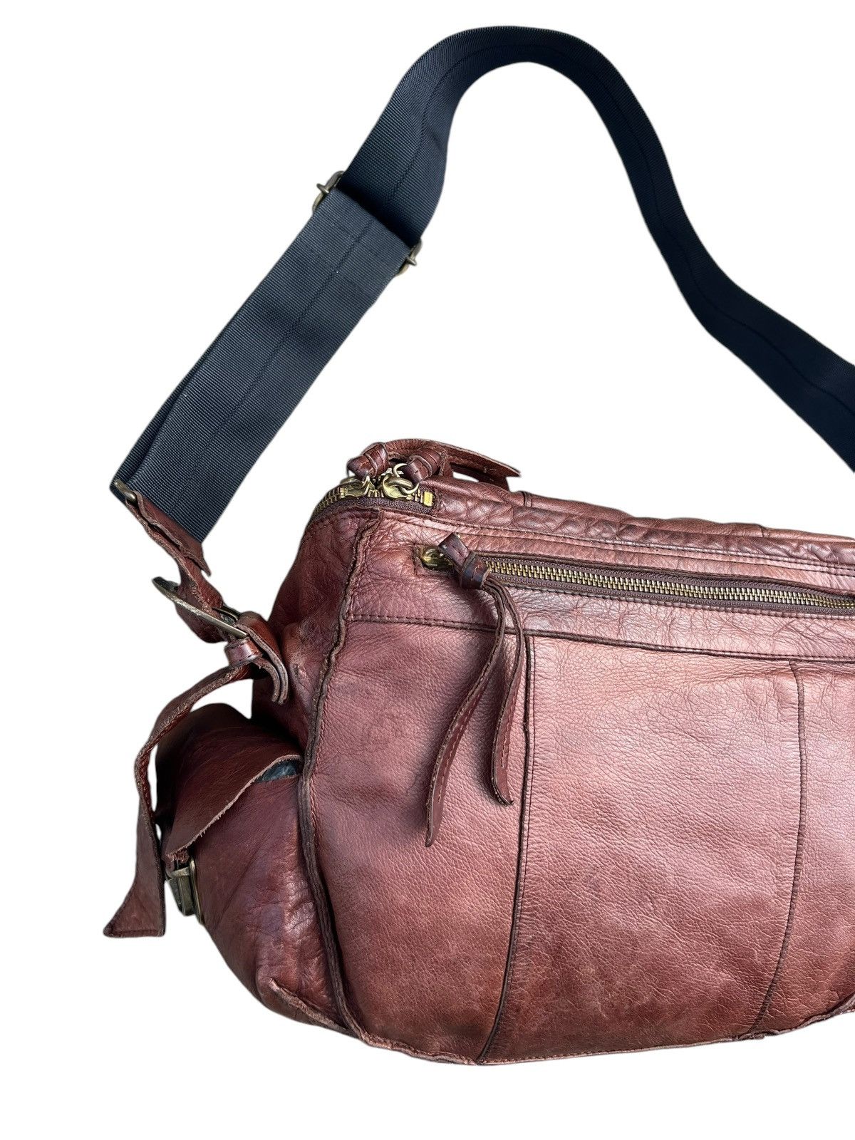 Leather Vintage Papillonner Japan Fade Patina Leather Messenger Bag Size ONE SIZE - 14 Thumbnail