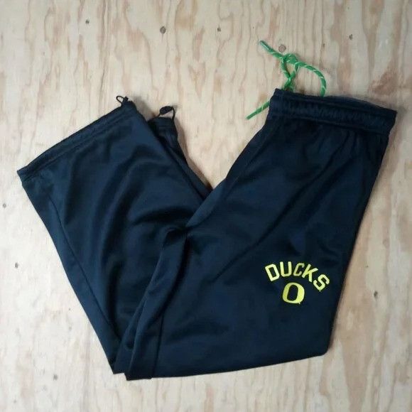 Nike × Vintage Vintage Nike Therma Fit Oregon Ducks Sweat Pants Joggers Size US 30 / EU 46 - 1 Thumbnail
