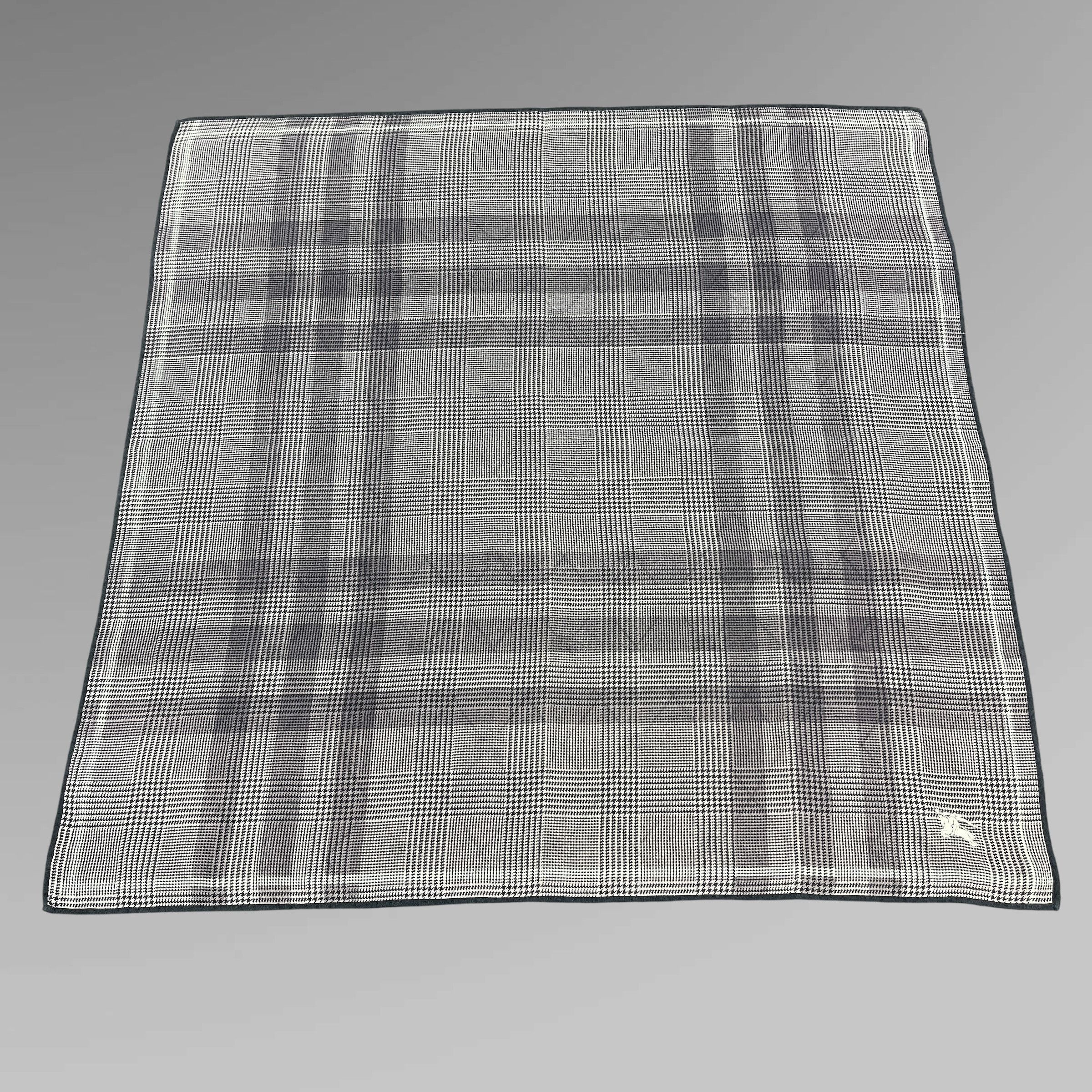 Burberry Vintage Burberry Handkerchief / Bandana / Neckerchief B373 Size ONE SIZE - 5 Thumbnail