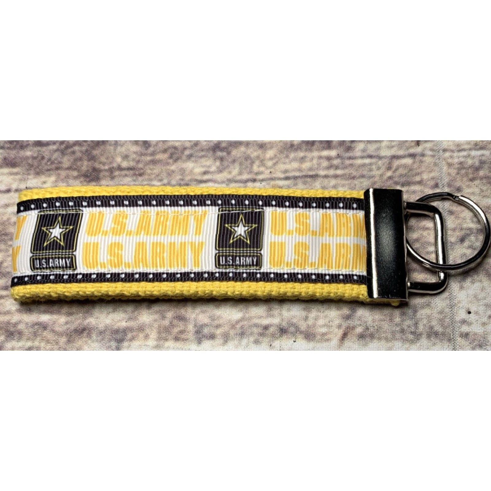 Vintage Wristlet U.S. Army Key Fob Holder Keychain Strong Webbing Yellow 4 1/2" Unisex One Size Size ONE SIZE - 2 Thumbnail