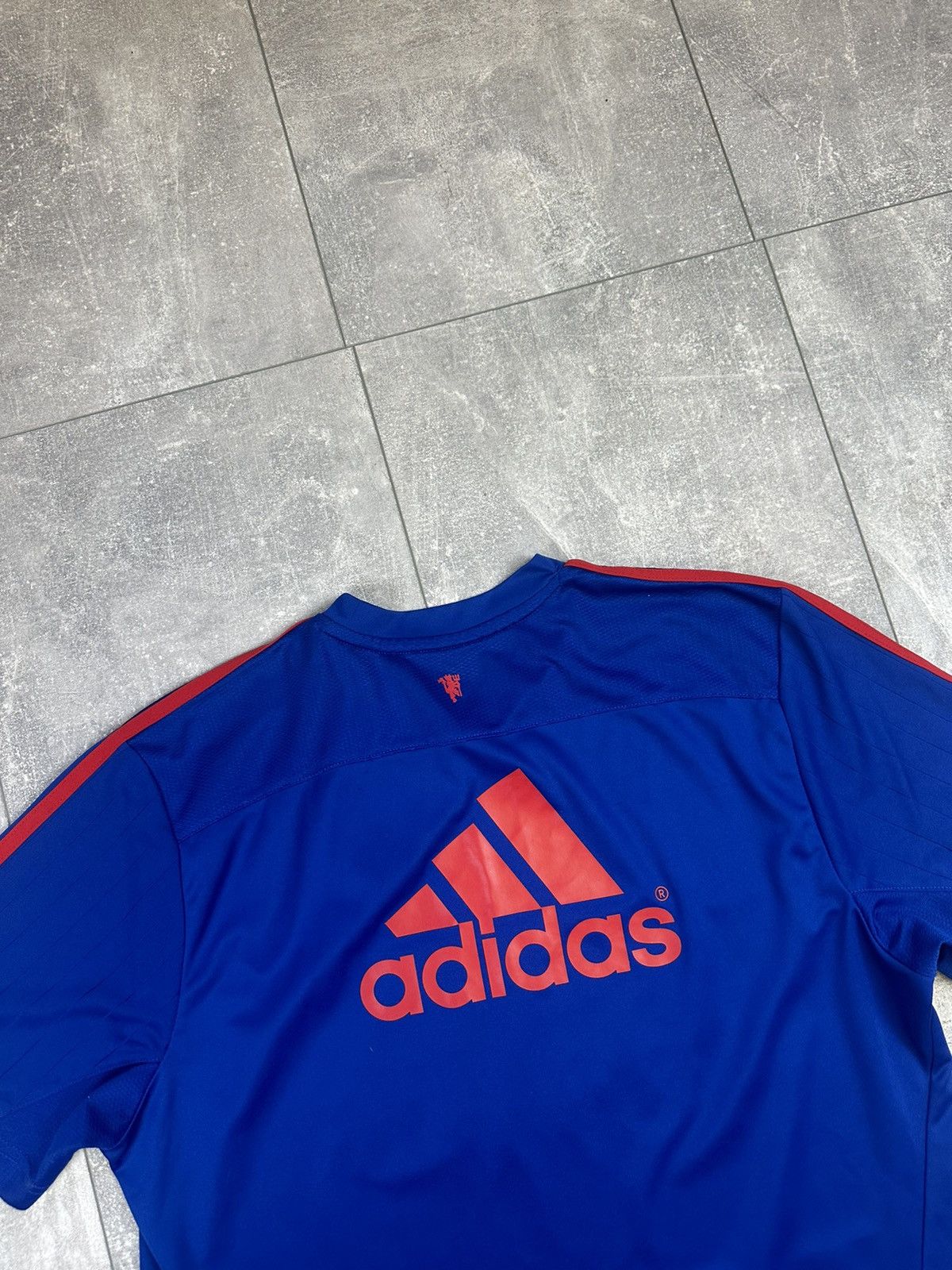 Vintage Men’s adidas Manchester overprint logo home soccer jersey Size US L / EU 52-54 / 3 - 6 Thumbnail