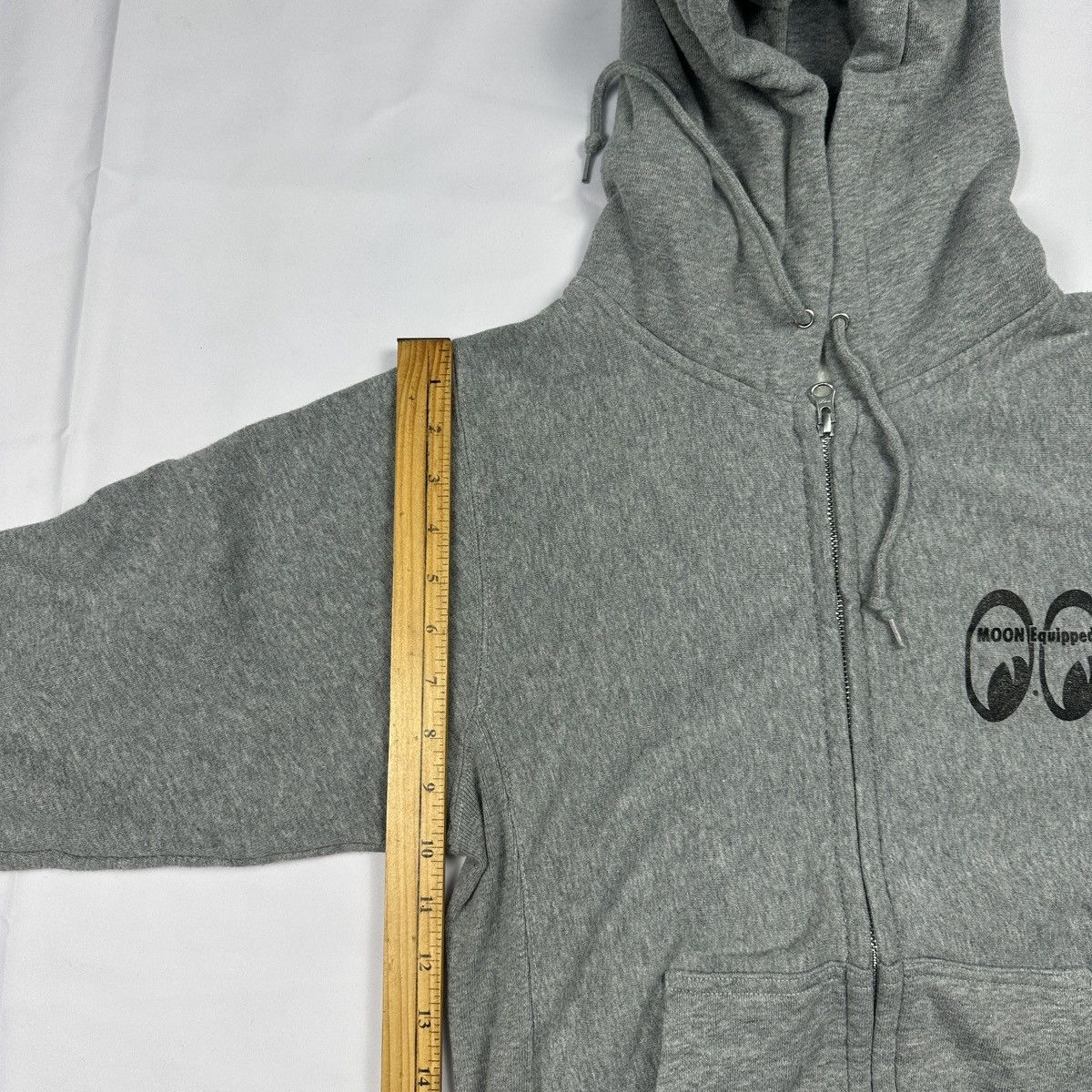 Other MOONEYES EQUIPPED HOODIE Size US S / EU 44-46 / 1 - 15 Thumbnail