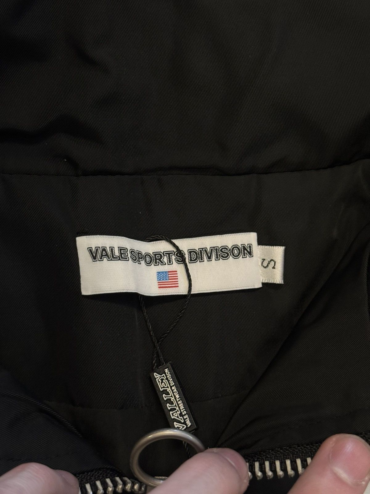 Vale Valley Track Jacket Size (S) Brand New Black Size US S / EU 44-46 / 1 - 7 Thumbnail