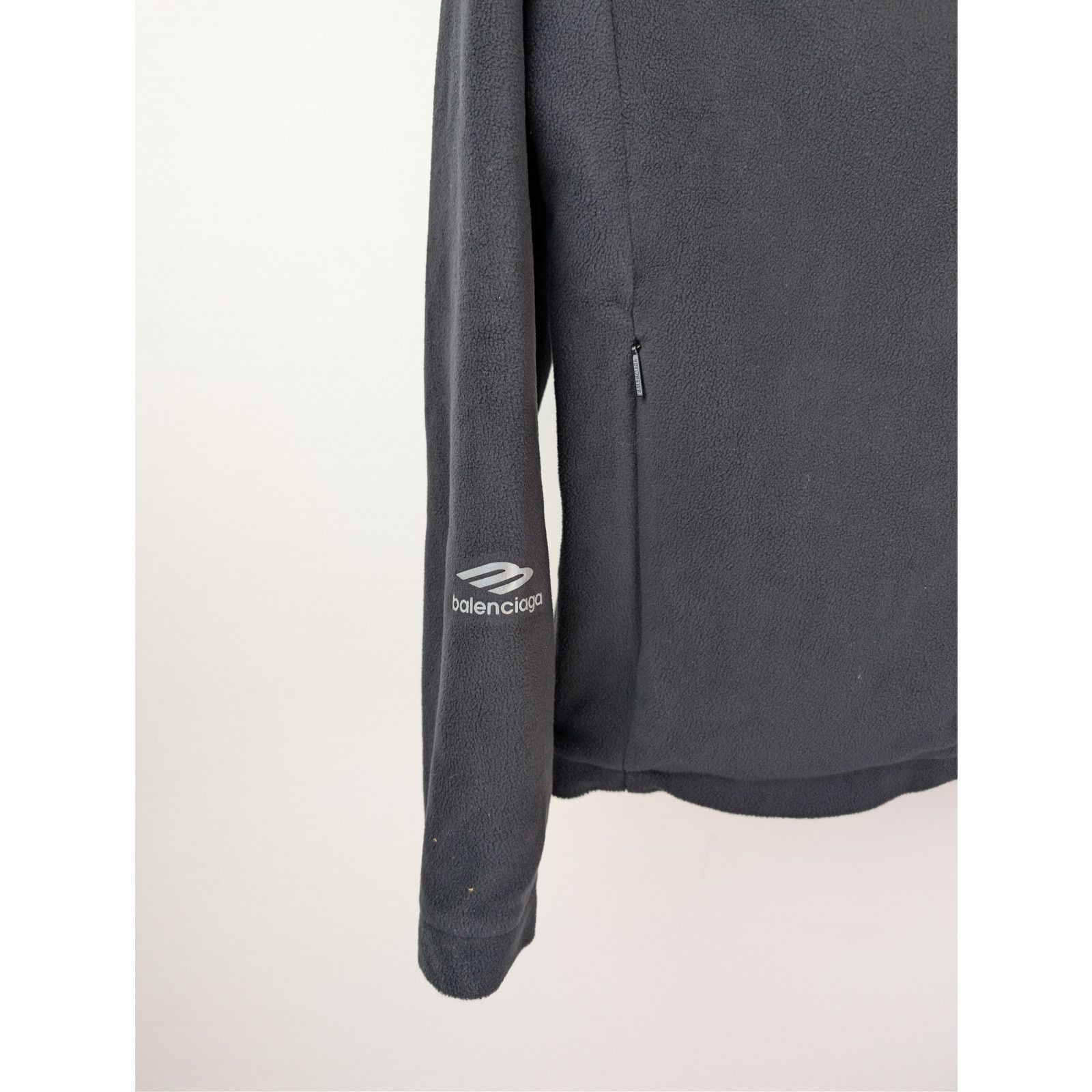 Balenciaga o1rshd1 Zip-Up Jacket in Black Size US L / EU 52-54 / 3 - 6 Thumbnail