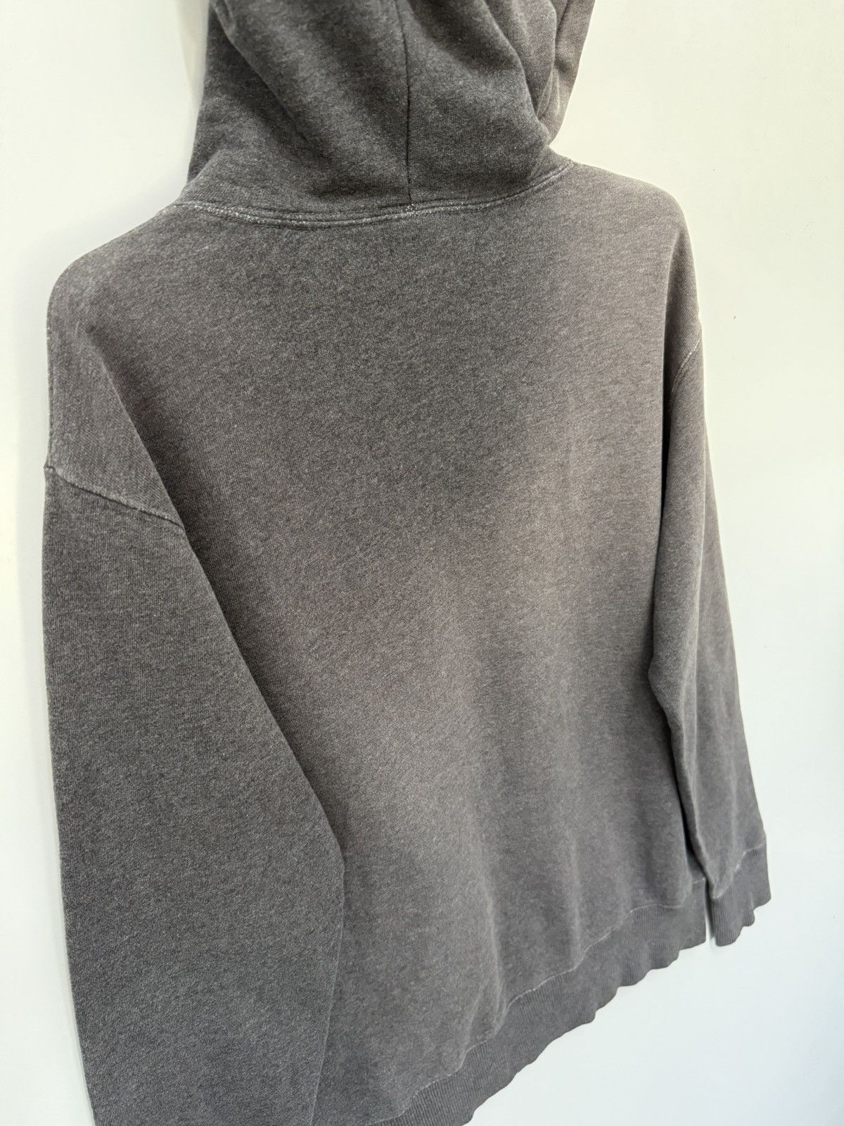 Japanese Brand 🔥 Uniqlo Japan Keith Haring NYC Sunfaded Sweat Hoodie - M Size US M / EU 48-50 / 2 - 10 Thumbnail