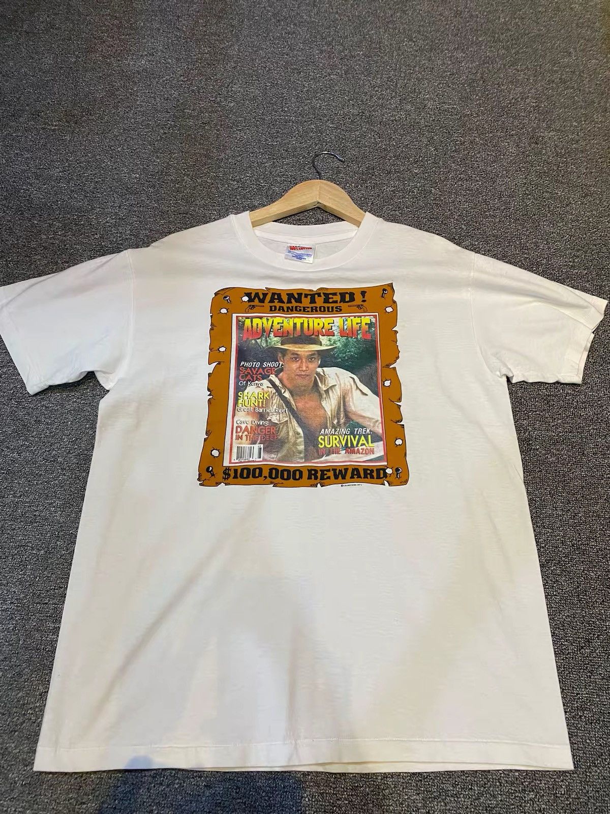 Hanes Wanted ! Dangerous ! Usa Shirt 🇺🇸 Size US S / EU 44-46 / 1 - 1 Thumbnail