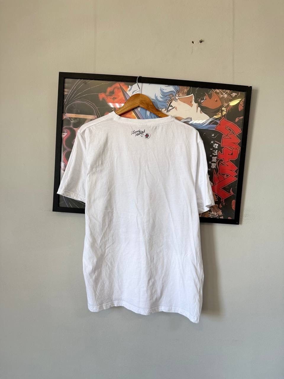 Vintage Mens Vivienne Westwood Comic Relief T-shirt big logo tee Size US XL / EU 56 / 4 - 8 Thumbnail