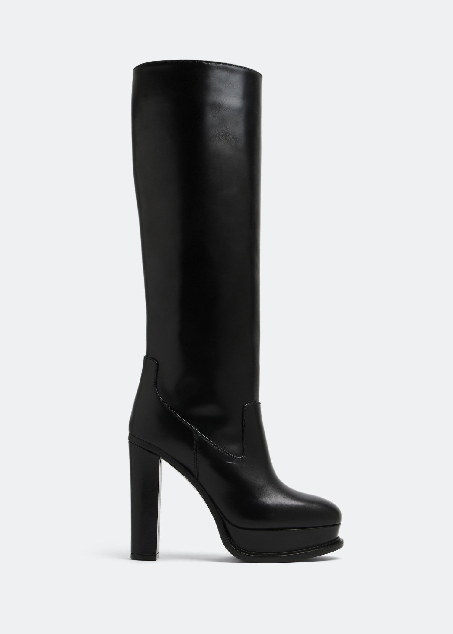 Alexander McQueen o1y0225 Boots in Black Size US 9.5 / IT 39.5 - 1 Thumbnail