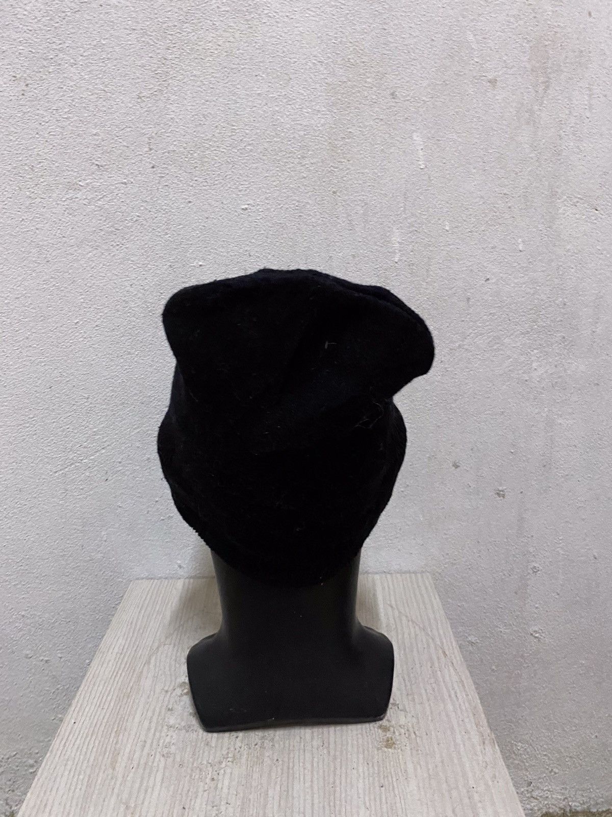 Japanese Brand Japanese Brand Big Logo Beanie Hat Size ONE SIZE - 4 Thumbnail