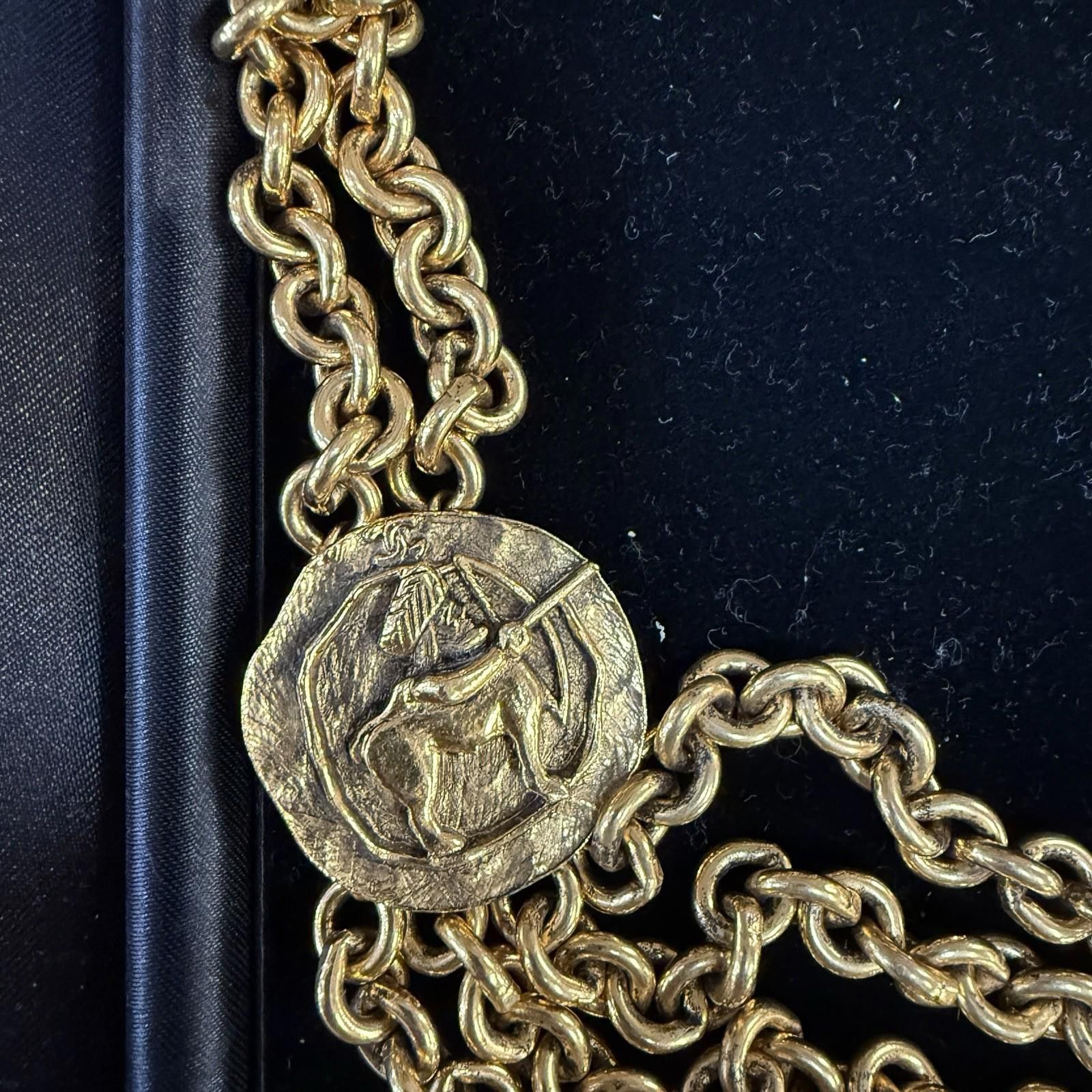 Chanel Chanel Centaur Necklace, 1984 Gold Tone Size ONE SIZE - 6 Thumbnail