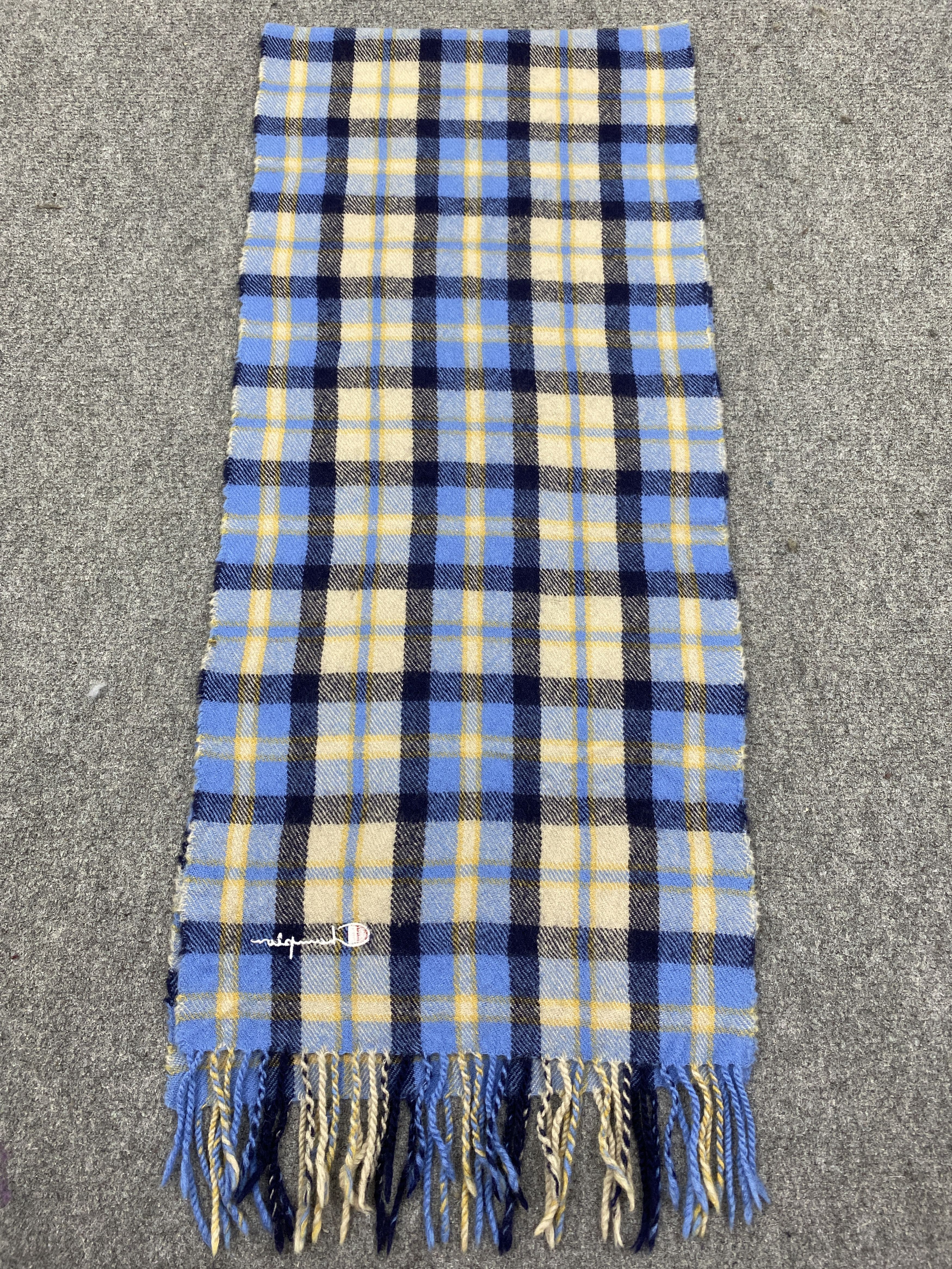 Champion Vintage Champion Scarf Muffler Wool Neckwear SC0304 Size ONE SIZE - 2 Thumbnail