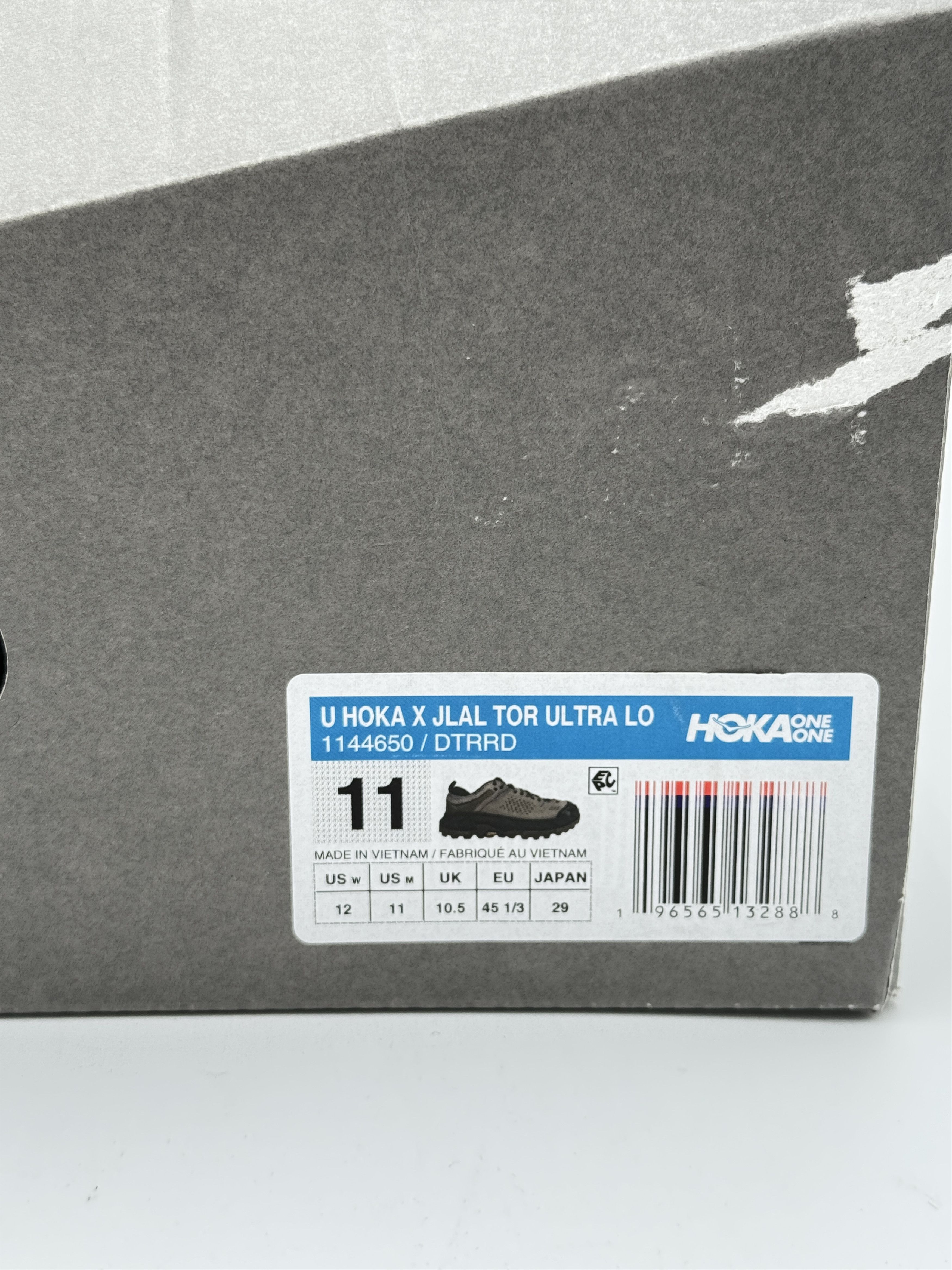 Hoka × _J.L-A.L_ JLAL Hoka One One Tor Ultra Low Dune Gray Size US 11 / EU 44 - 13 Thumbnail