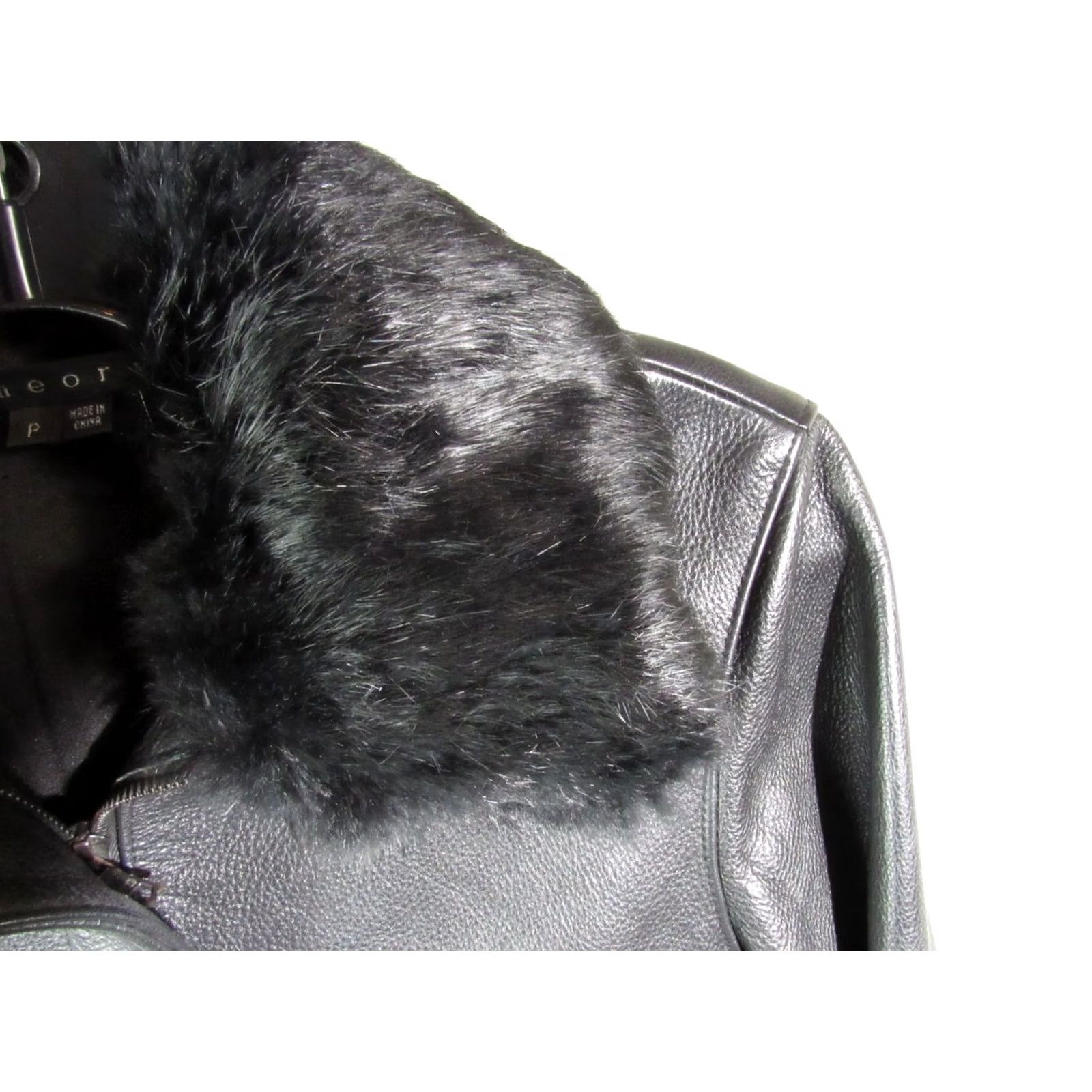 Theory THEORY Leather Bomber Jacket Black Pebbled with Rabbit Fur Collar Size Ppp? (PP) Womens Short Sleeve Zip Size ONE SIZE - 5 Thumbnail
