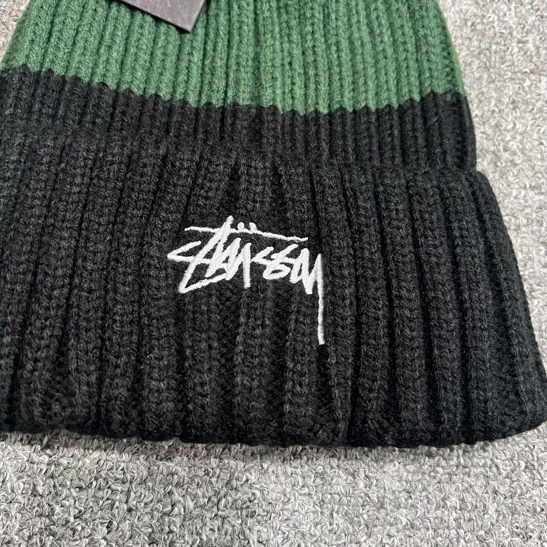 Stussy Stussy color-block embroidered knit beanie Q7 Size ONE SIZE - 2 Thumbnail