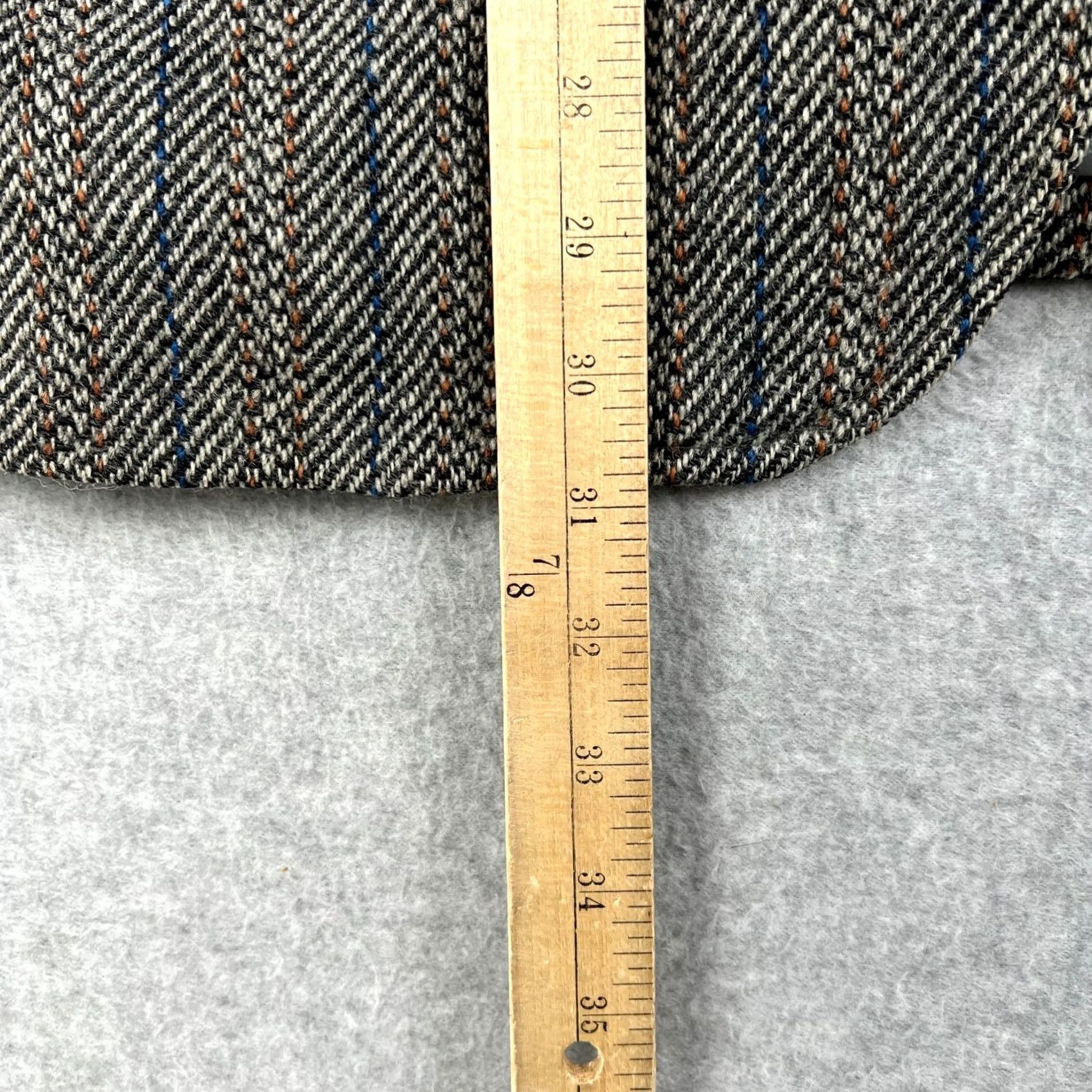 Harris Tweed VINTAGE Harris Tweed 3/2 Roll Wool Sport Coat Blazer 42R Beige Suit Jacket Mens Jacket Blazer Size 42R - 7 Thumbnail