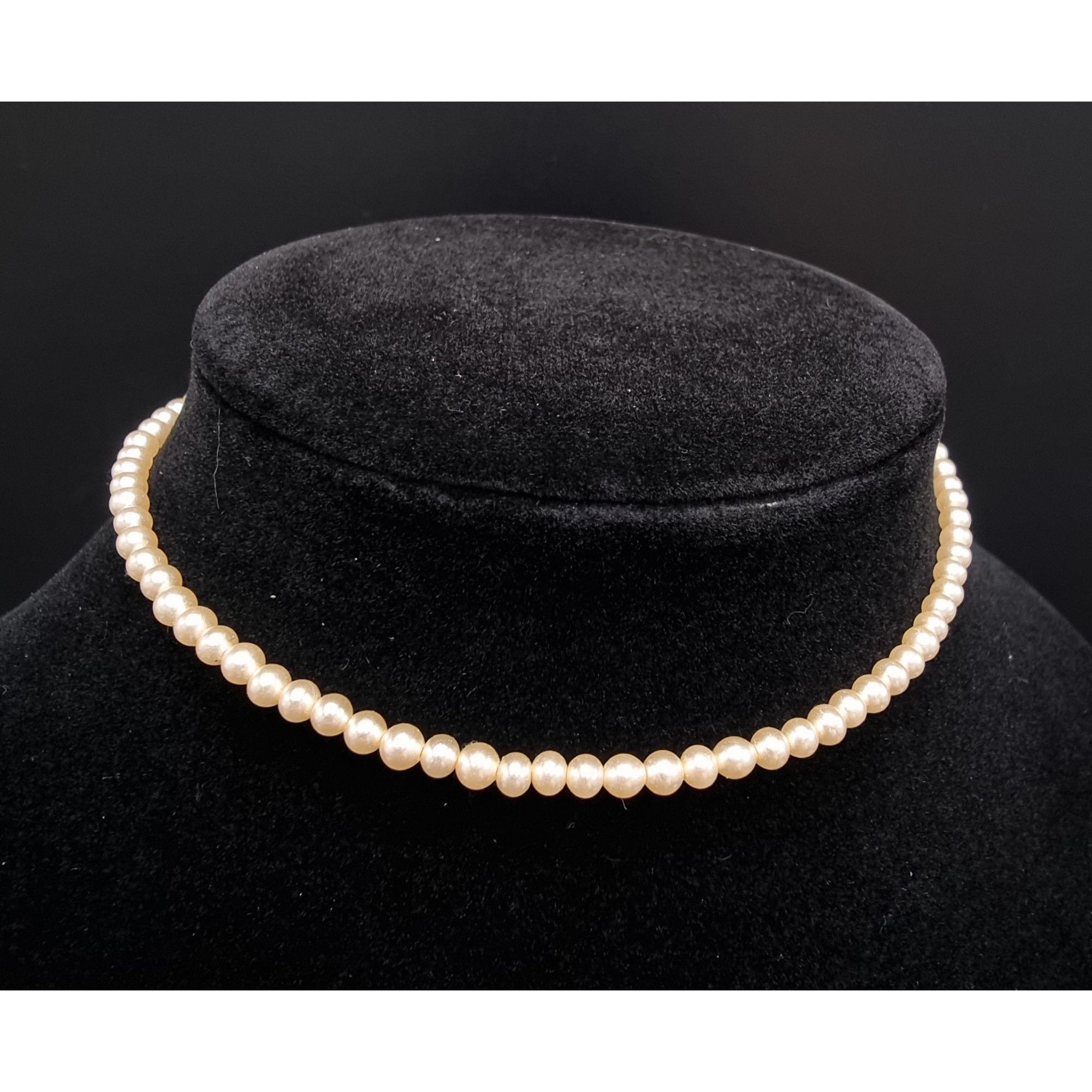Vintage Vintage 1940s-1960s Faux Pearl Choker Necklace Size ONE SIZE - 2 Thumbnail