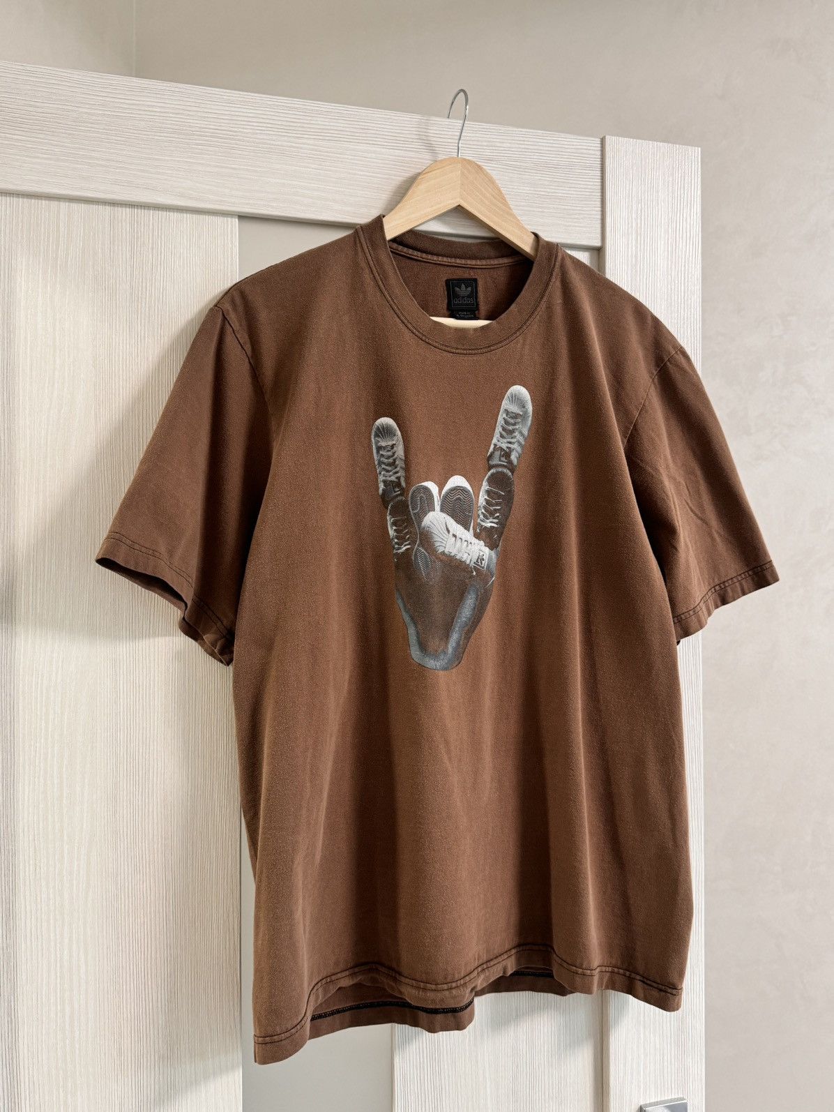 Japanese Brand × Vintage Vintage adidas tee balenciaga style sk8 y2k faded Yzy Size US L / EU 52-54 / 3 - 2 Thumbnail