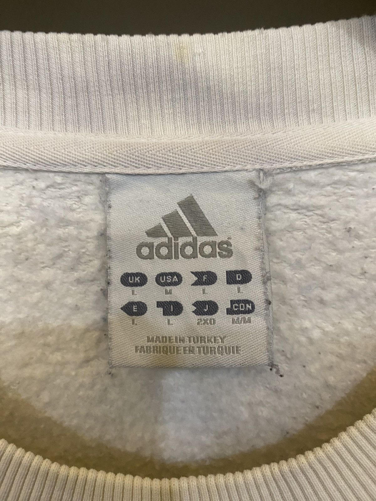 Adidas Adidas Embroidery Logo Sweatshirt Size US L / EU 52-54 / 3 - 7 Thumbnail
