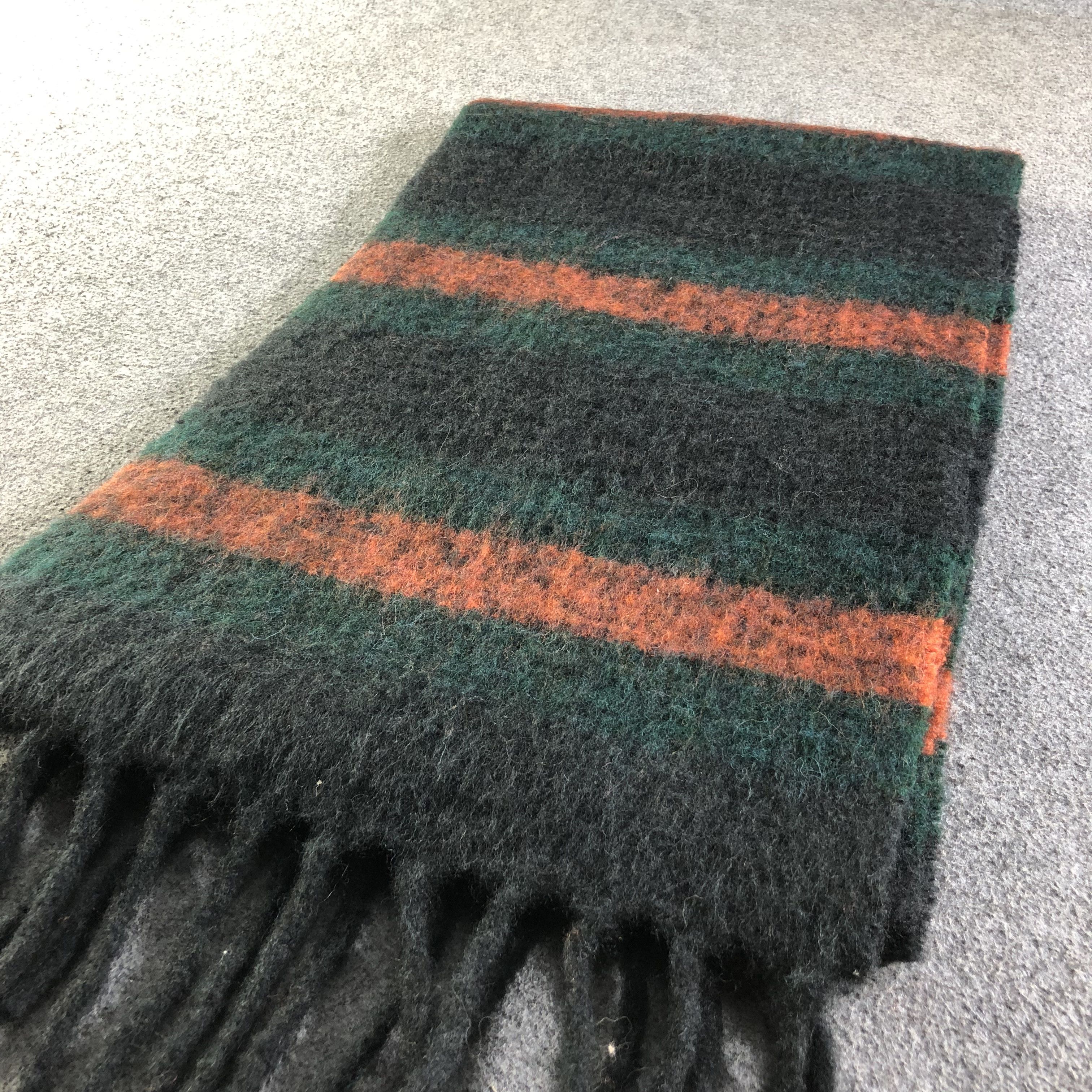 JW Anderson × Uniqlo J.W. Anderson Striped Wool Scarf Muffler Neckwear V2096 Size ONE SIZE - 3 Thumbnail