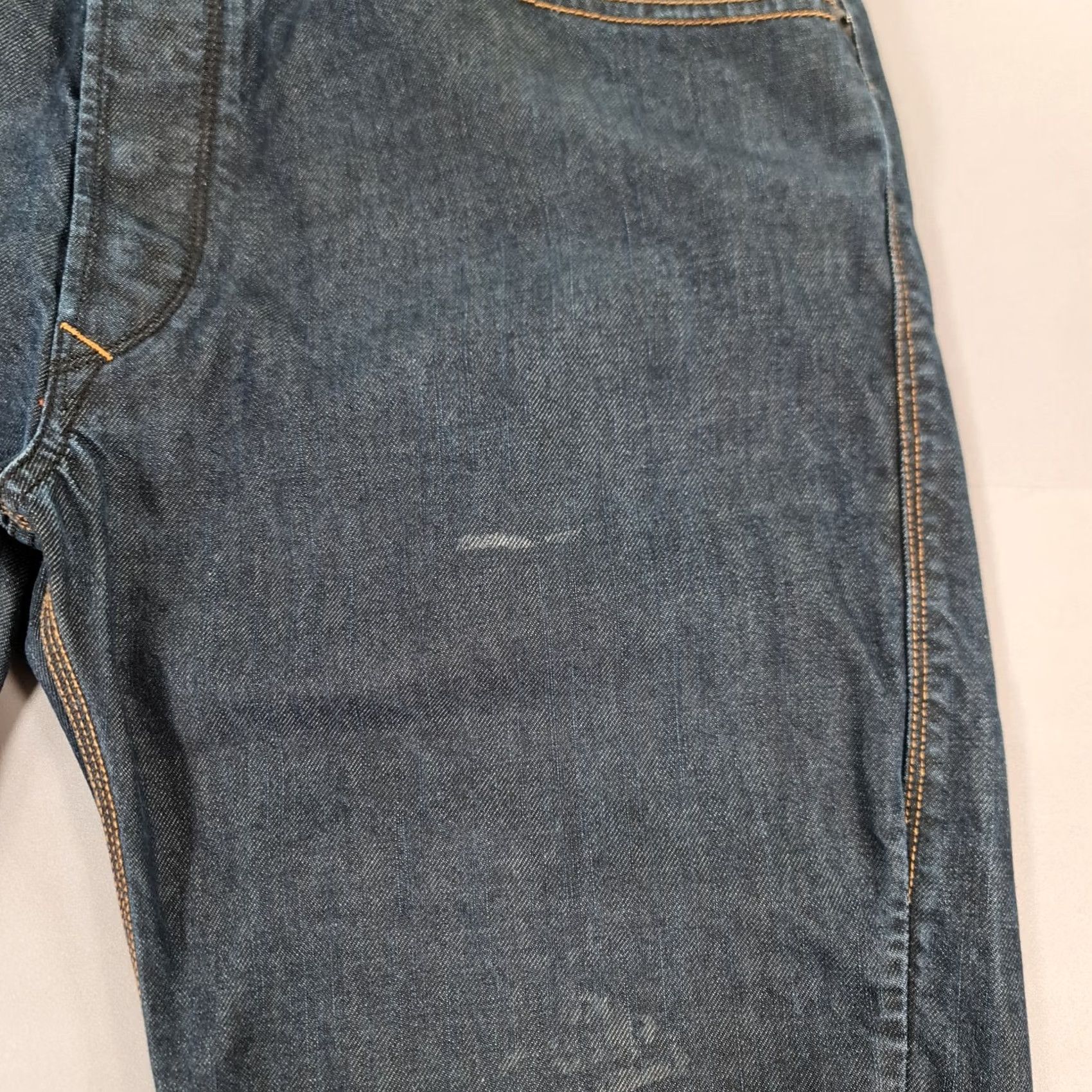 Diesel Diesel Jeans Blue W36 L32 Comfort Carrot Denim Bravefort 0088Z Mens Jeans Regular 5-Pocket Button Fly Cotton Denim Vintage No Size US 36 / EU 52 - 7 Thumbnail