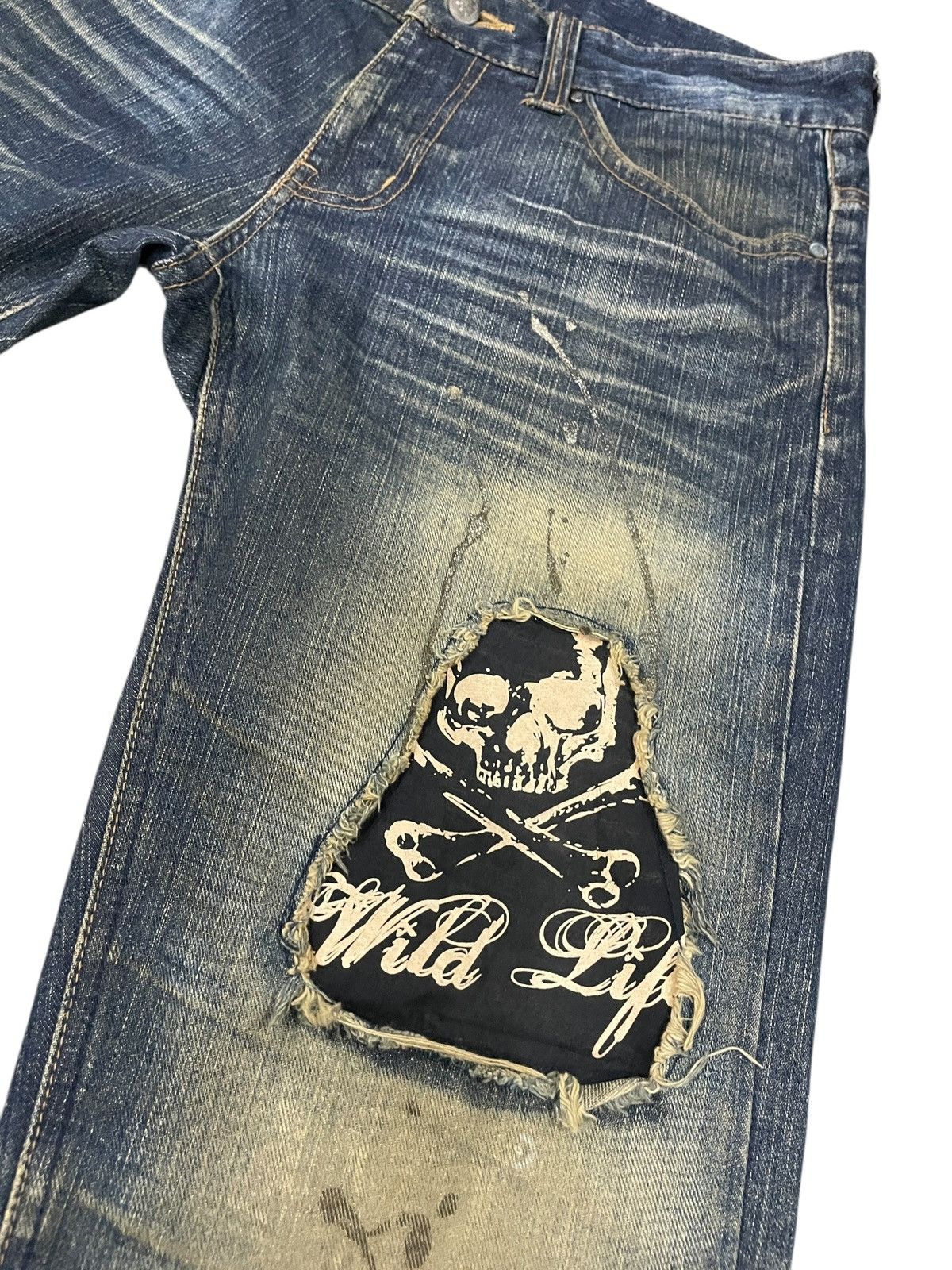 14th Addiction Wildlife Japanese Destroyed Dusty Dirt Rockers Jeans Size US 33 - 7 Thumbnail