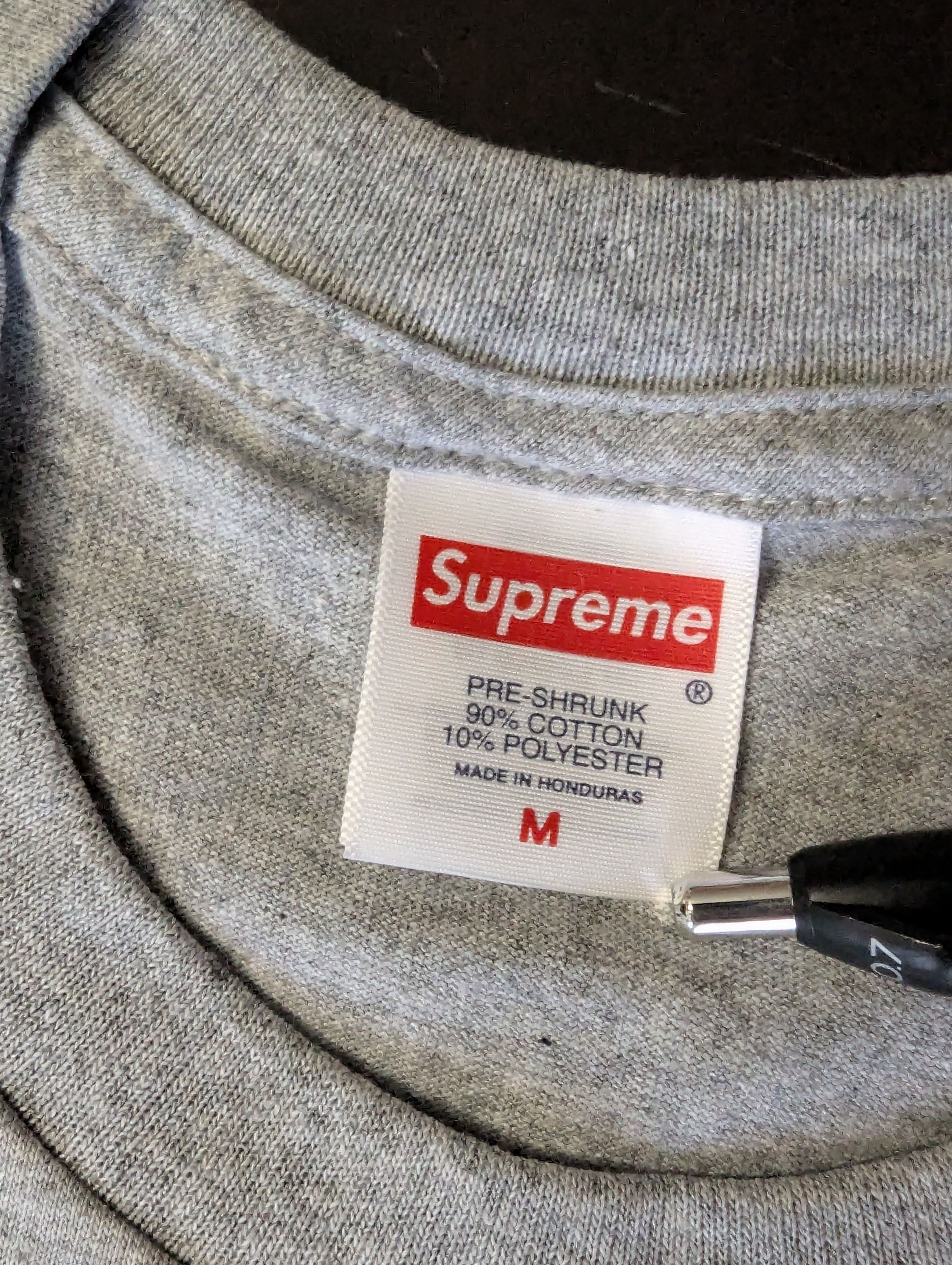 Supreme Supreme Grinch Tee Size US M / EU 48-50 / 2 - 2 Thumbnail
