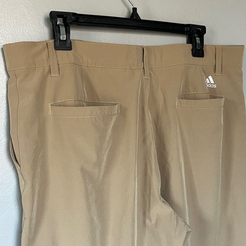 Adidas Adidas Men's Casual Sportswear Shorts Tan Size 36 Size US 36 / EU 52 - 4 Thumbnail