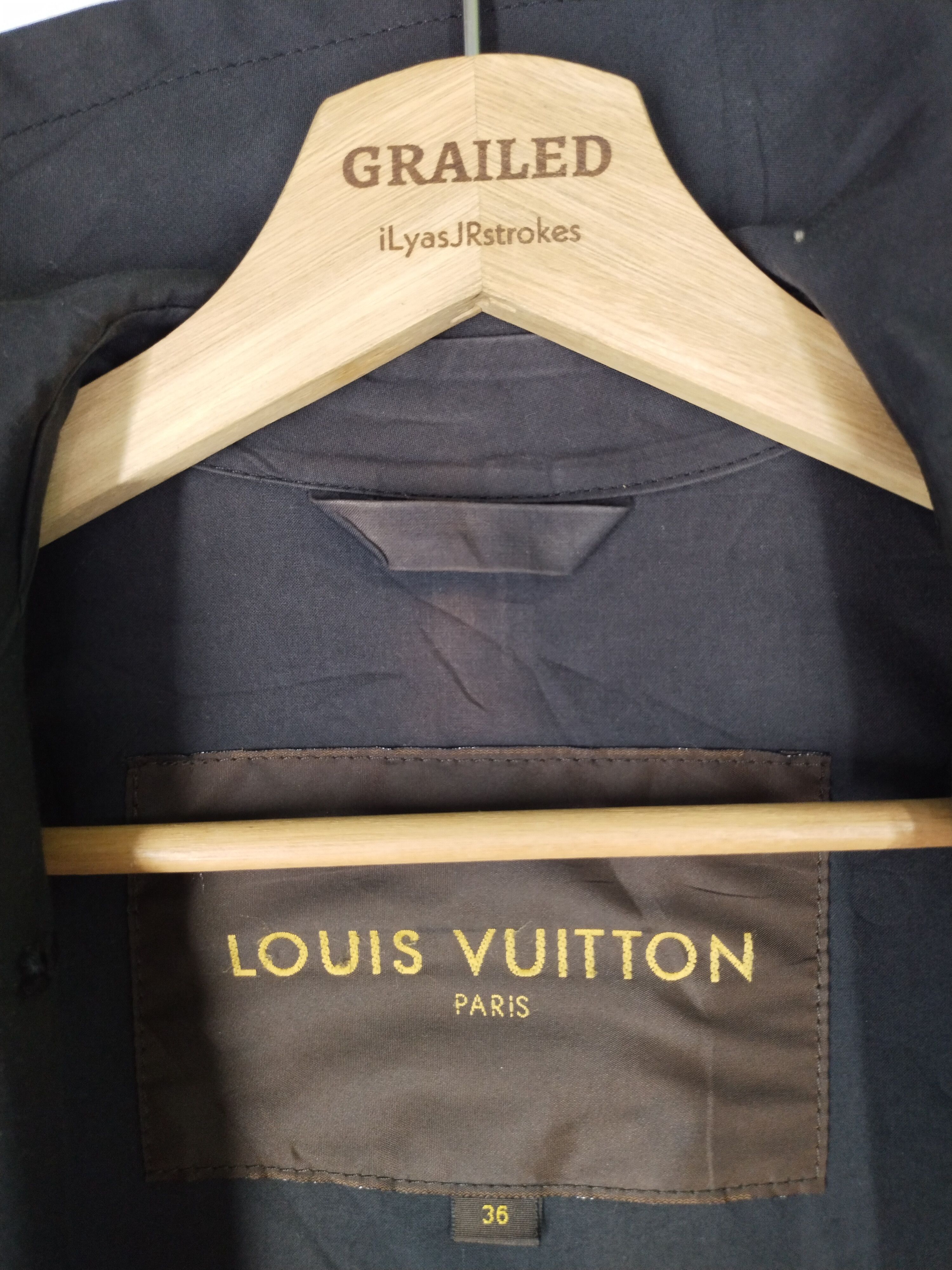 Louis Vuitton A/W 02 Louis Vuitton Mackintosh Trench Coat Ladies Rare Size S / US 4 / IT 40 - 20 Thumbnail