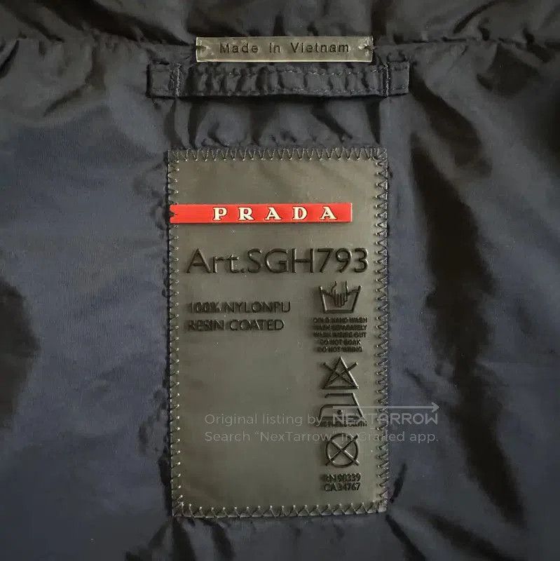 Prada Prada Men's XL Navy Jacket with Hood. Size US XL / EU 56 / 4 - 5 Thumbnail