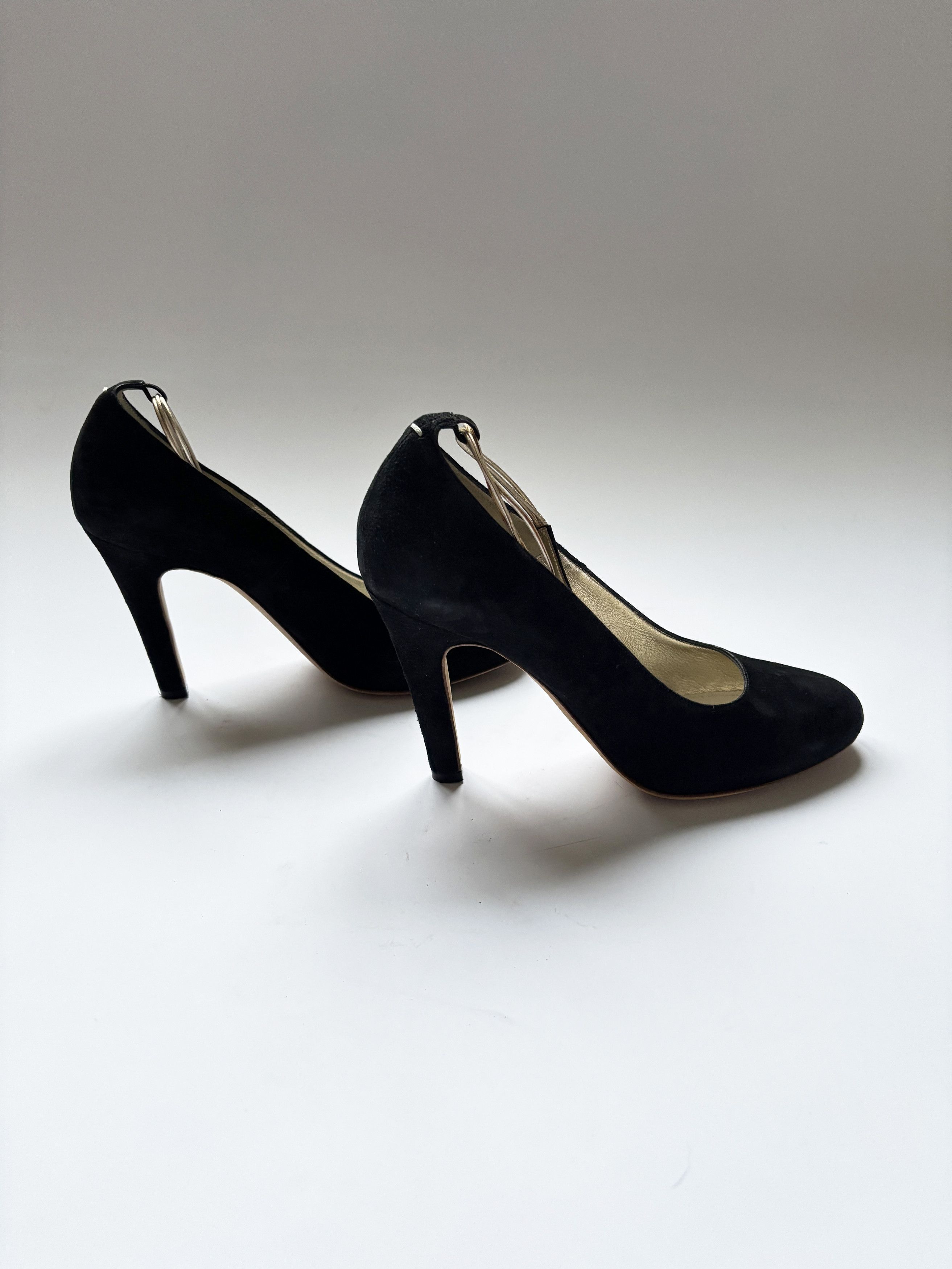 Maison Margiela ⚡️QUICK SALE⚡️Maison Margiela Replica Black Heeled Pumps Size US 8.5 / IT 38.5 - 6 Thumbnail