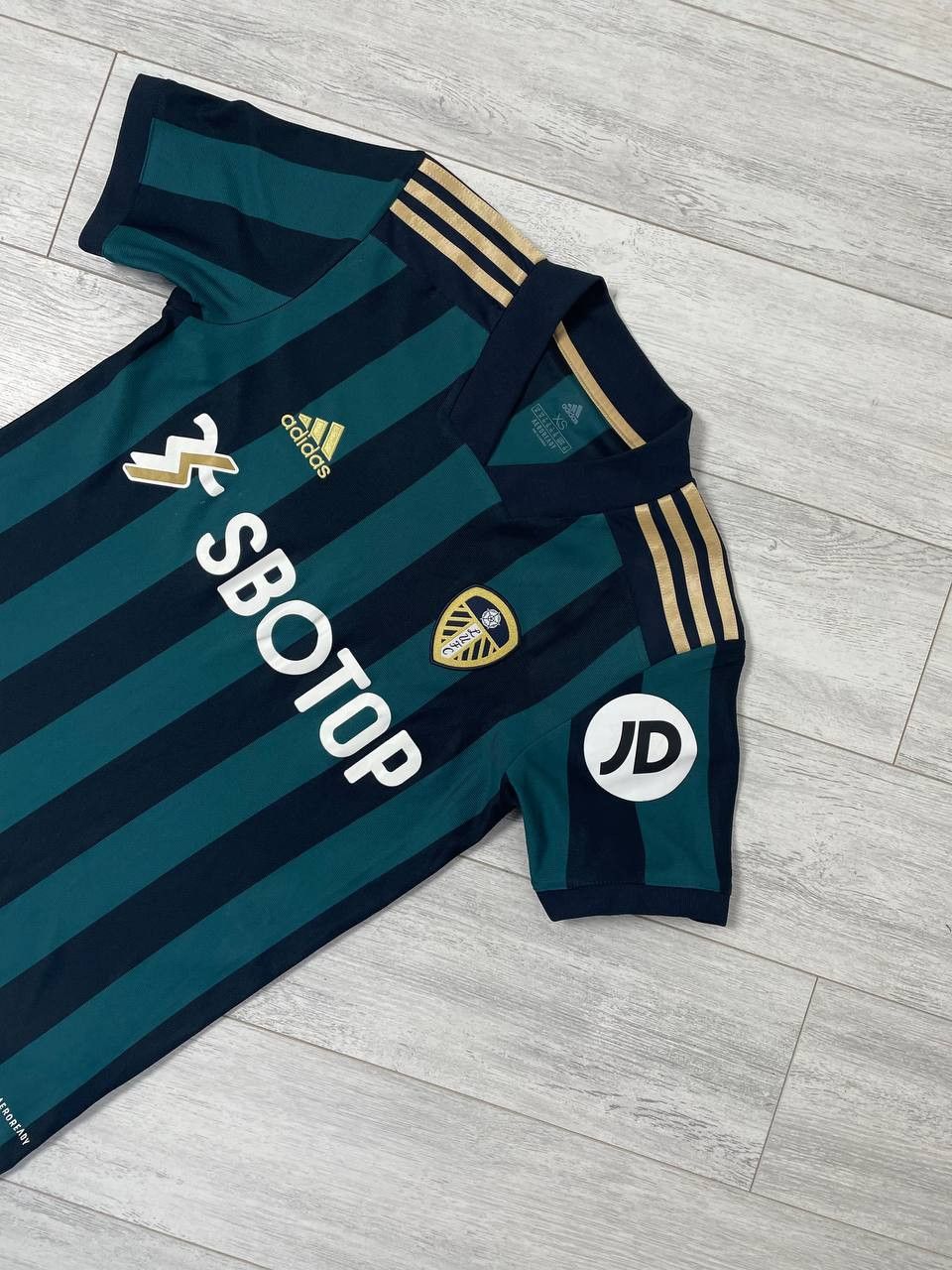 Adidas Leeds United Away Football Shirt 2020 - 2021 Adidas Y2K Size US S / EU 44-46 / 1 - 2 Thumbnail