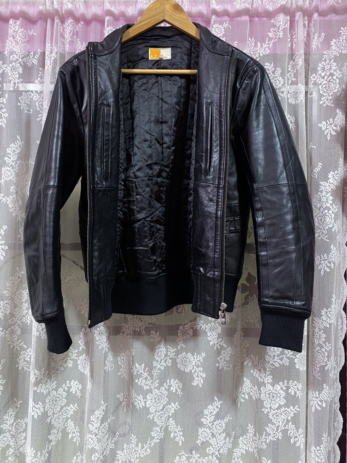 Ermenegildo Zegna 750$ Ermenegildo Zegna Leather Bomber Jacket Black Size US M / EU 48-50 / 2 - 3 Thumbnail