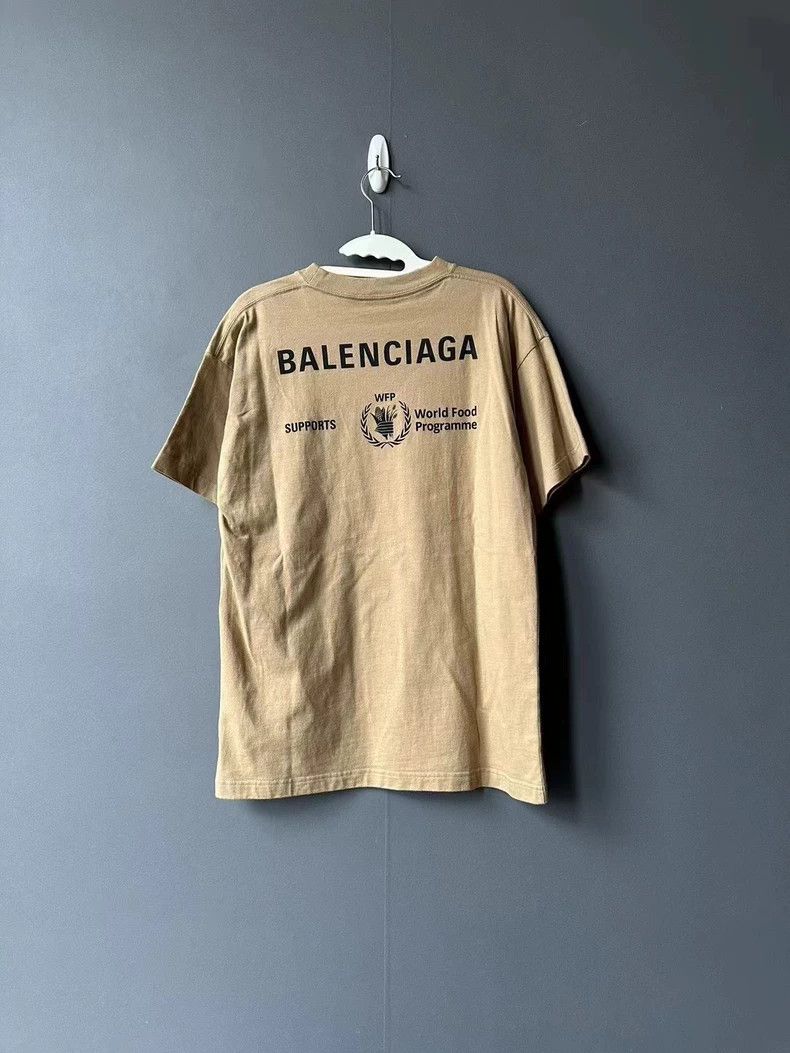 Balenciaga Balenciaga Khaki Charity Short Sleeves 2502-Nextarrow Size US S / EU 44-46 / 1 - 2 Thumbnail