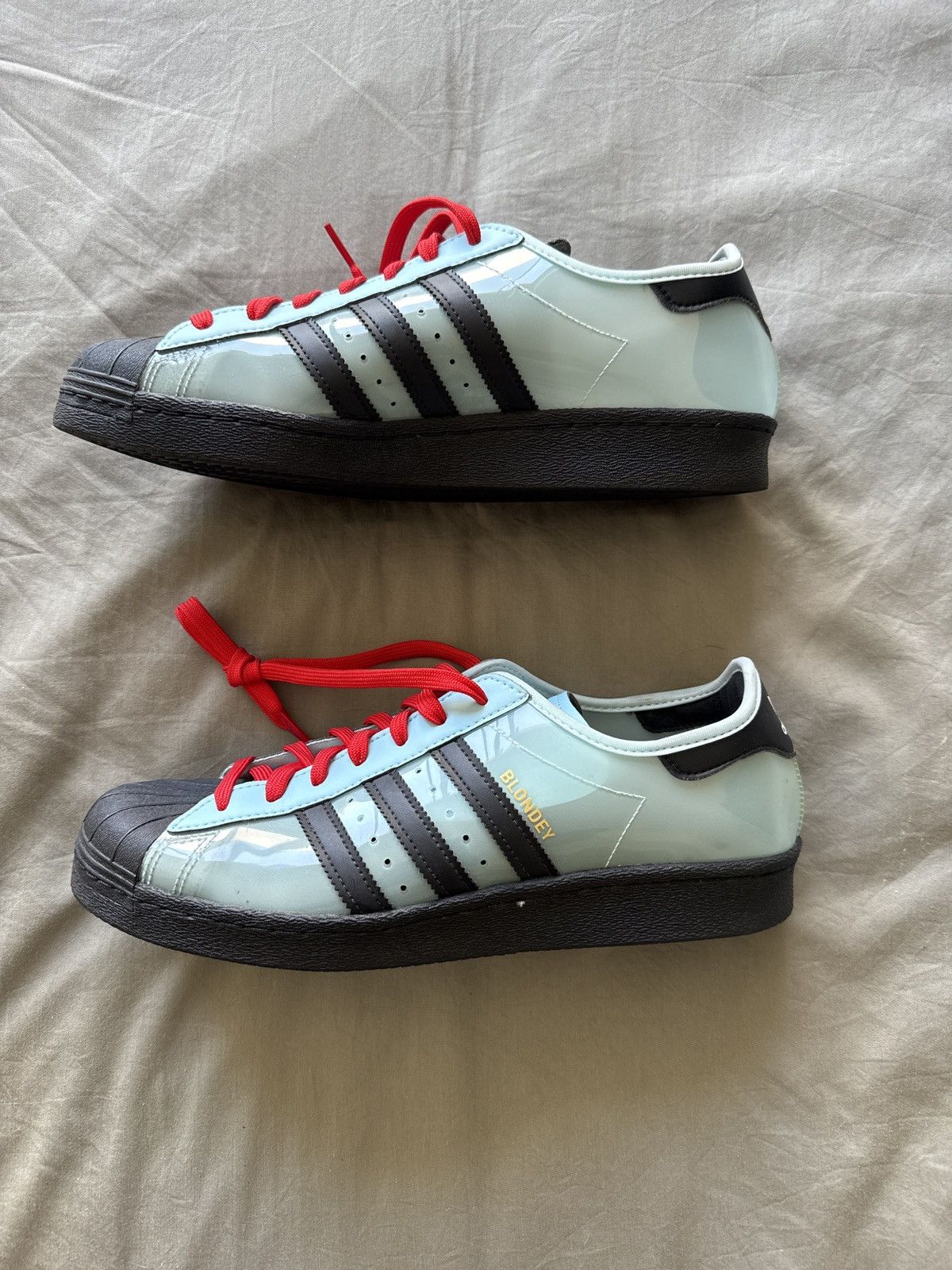 Adidas Blondey Superstar Size US 10.5 / EU 43-44 - 2 Thumbnail