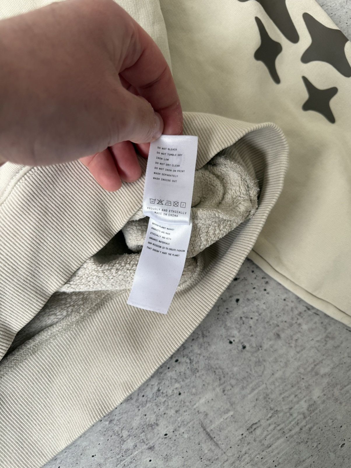 Broken Planet Broken Planet Market "Alone But Not Lonely" Hoodie Size L Size US L / EU 52-54 / 3 - 15 Thumbnail