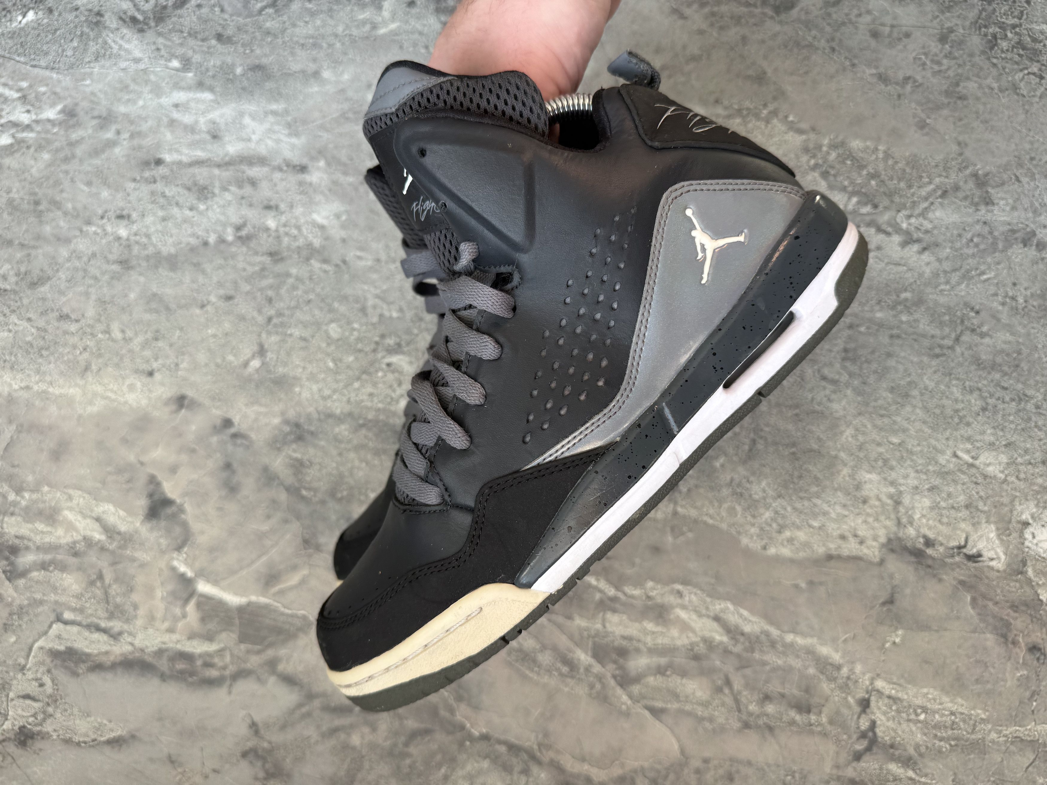 Jordan Brand Jordan Flight SC-3 “Anthracite” Size US 7 / EU 40 - 1 Thumbnail