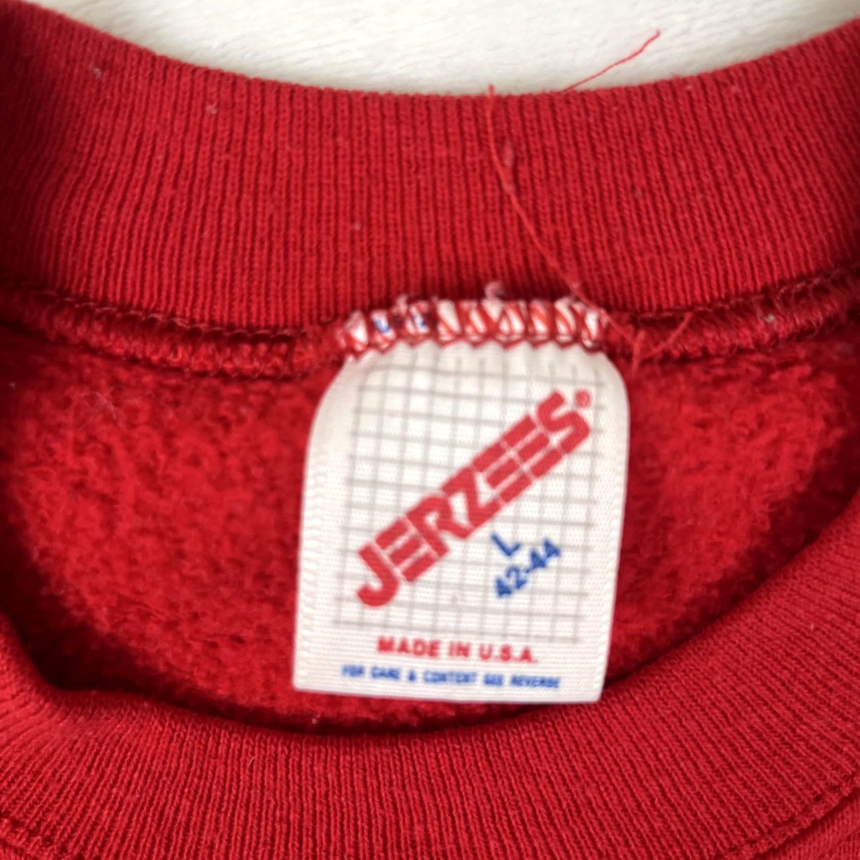 Jerzees VINTAGE Jerzees Sweatshirt Red Scottie Dog Hearts Fleece Crewneck Size L Womens Size L / US 10 / IT 46 - 5 Thumbnail