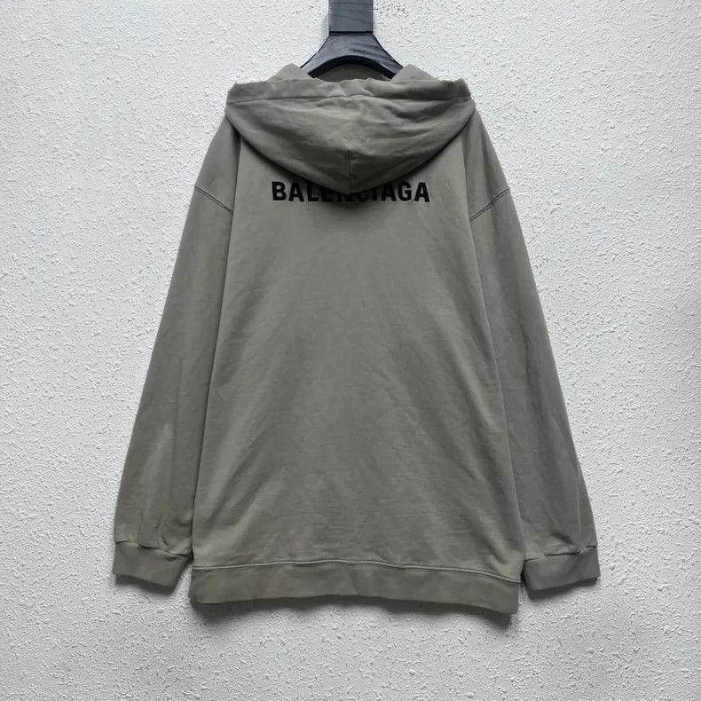 Balenciaga Balenciaga Small LOGO Embroidery Solid Color Sweatshirt Size US S / EU 44-46 / 1 - 2 Thumbnail